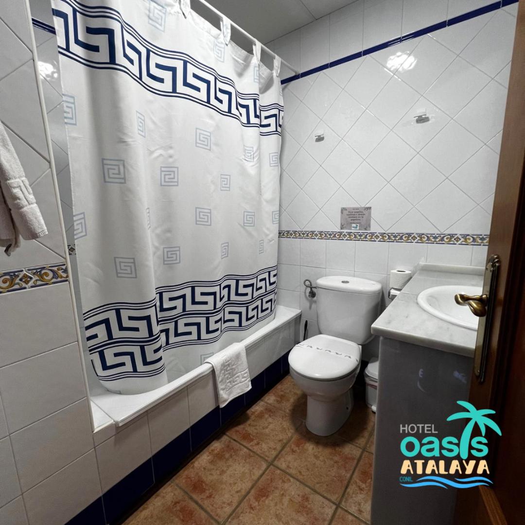 Standard Twin Room - Photo 11