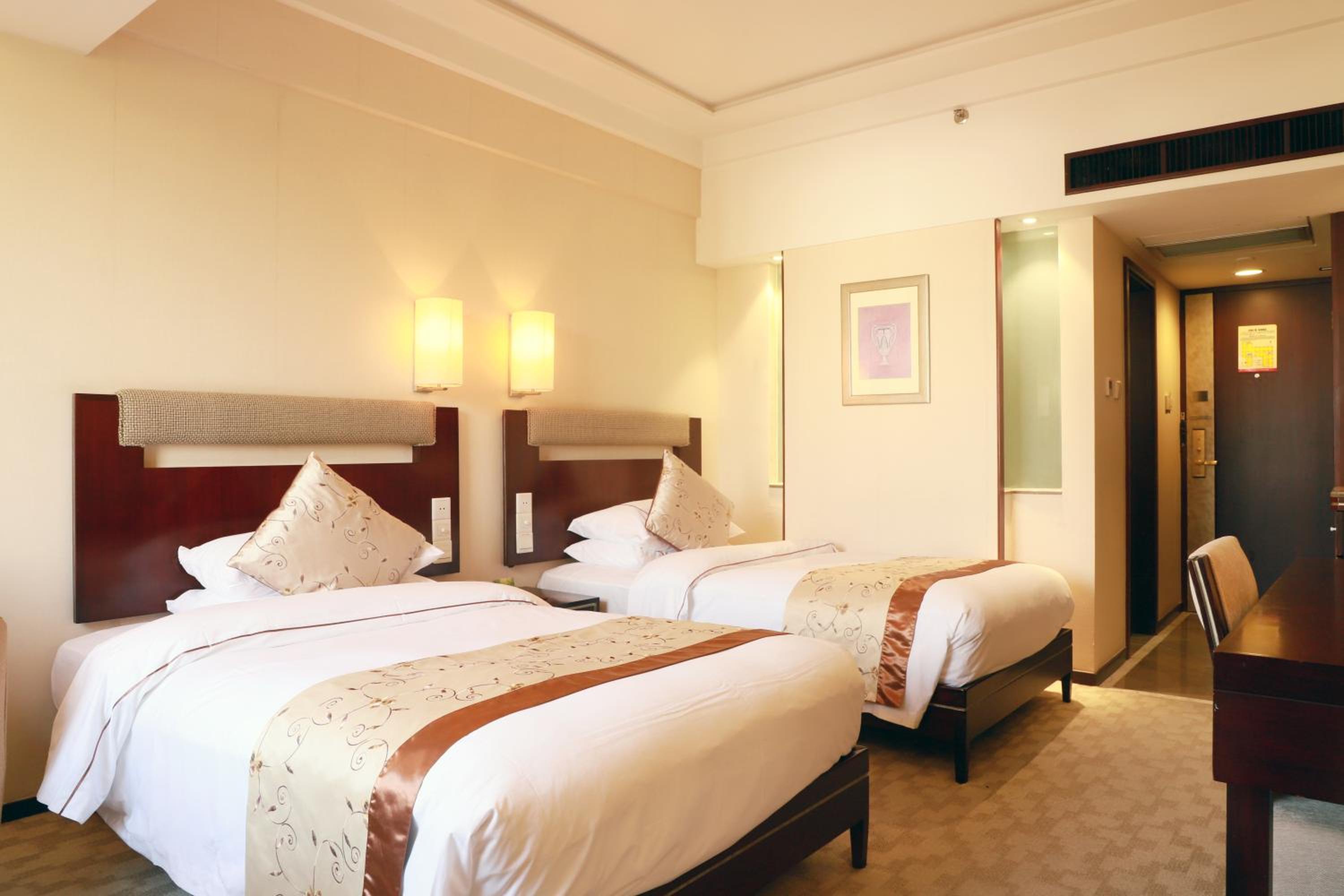 Yue Standard Two Single Bed Room - Photo 2