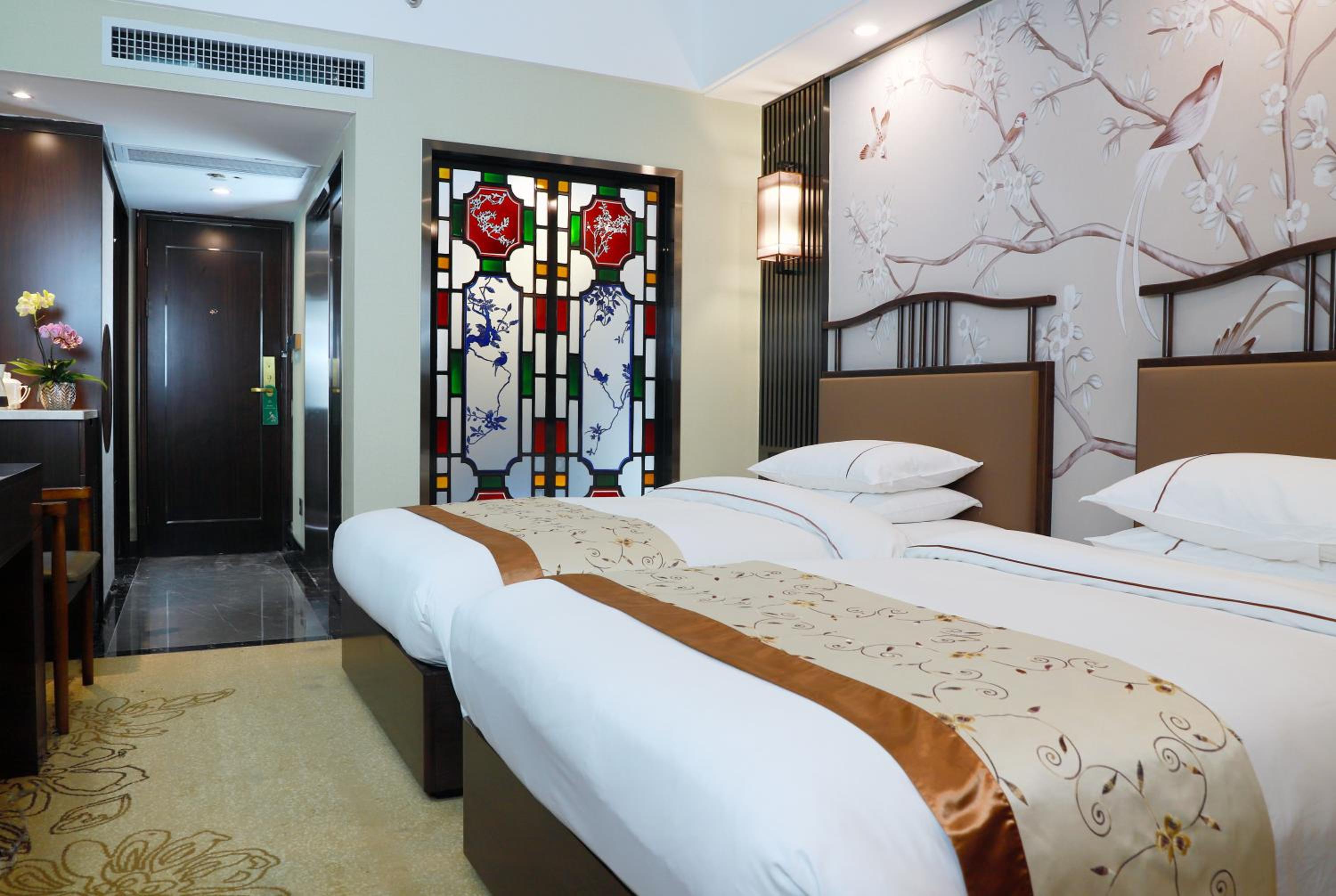 Yue Deluxe Twin Bed Room - Photo 3