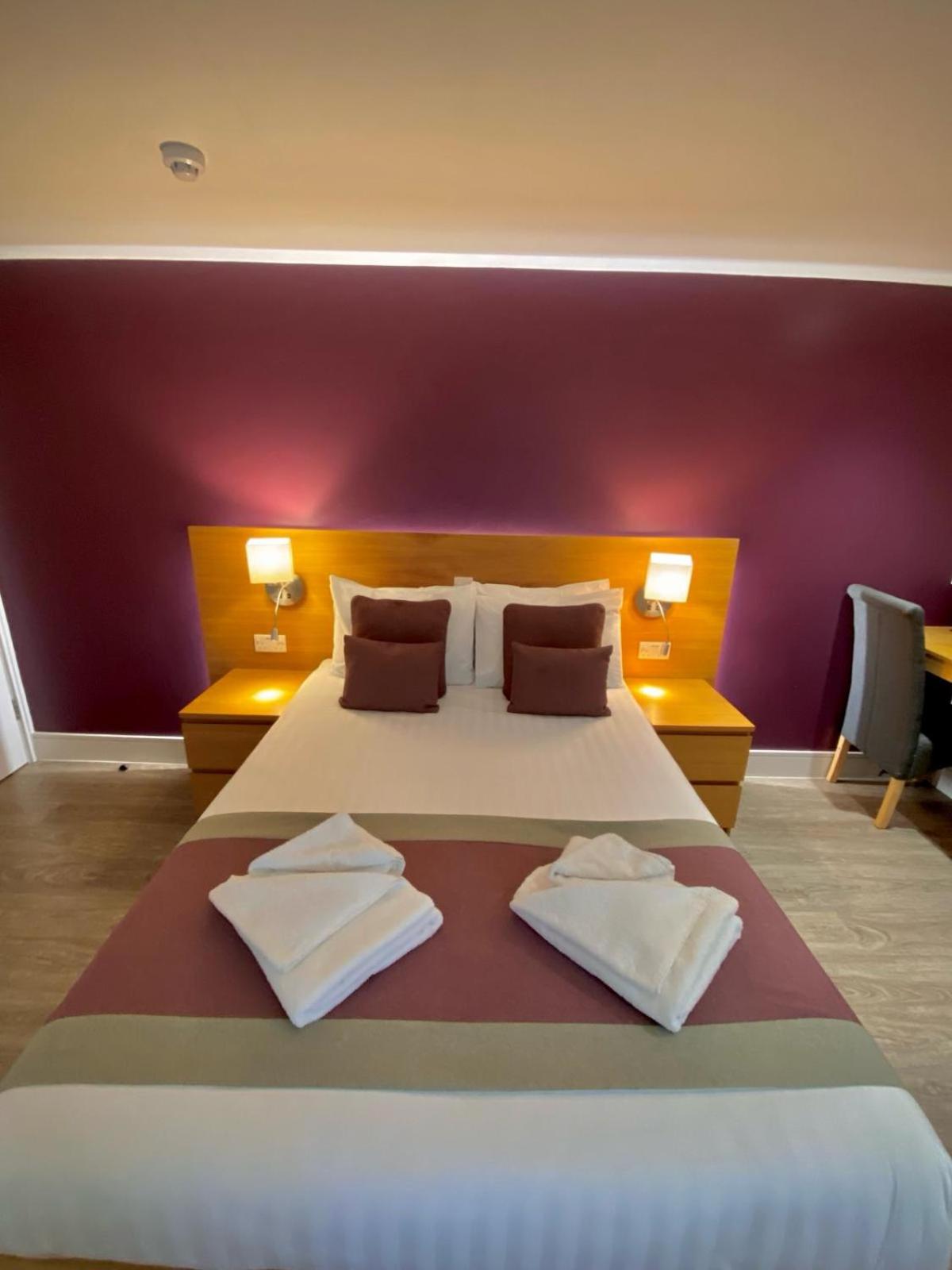 Double Room - Photo 4