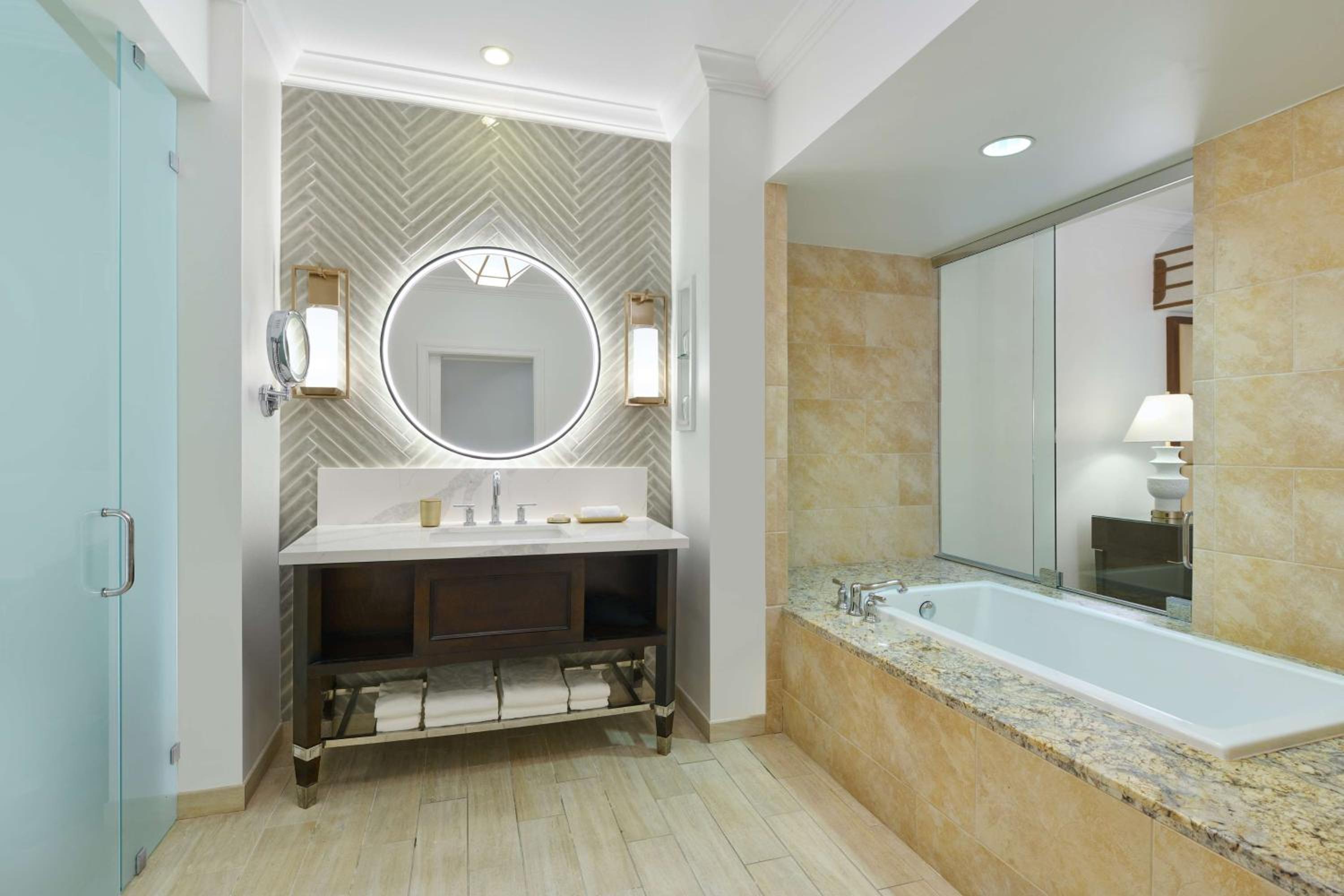 St. Helena Junior Suite - Photo 3