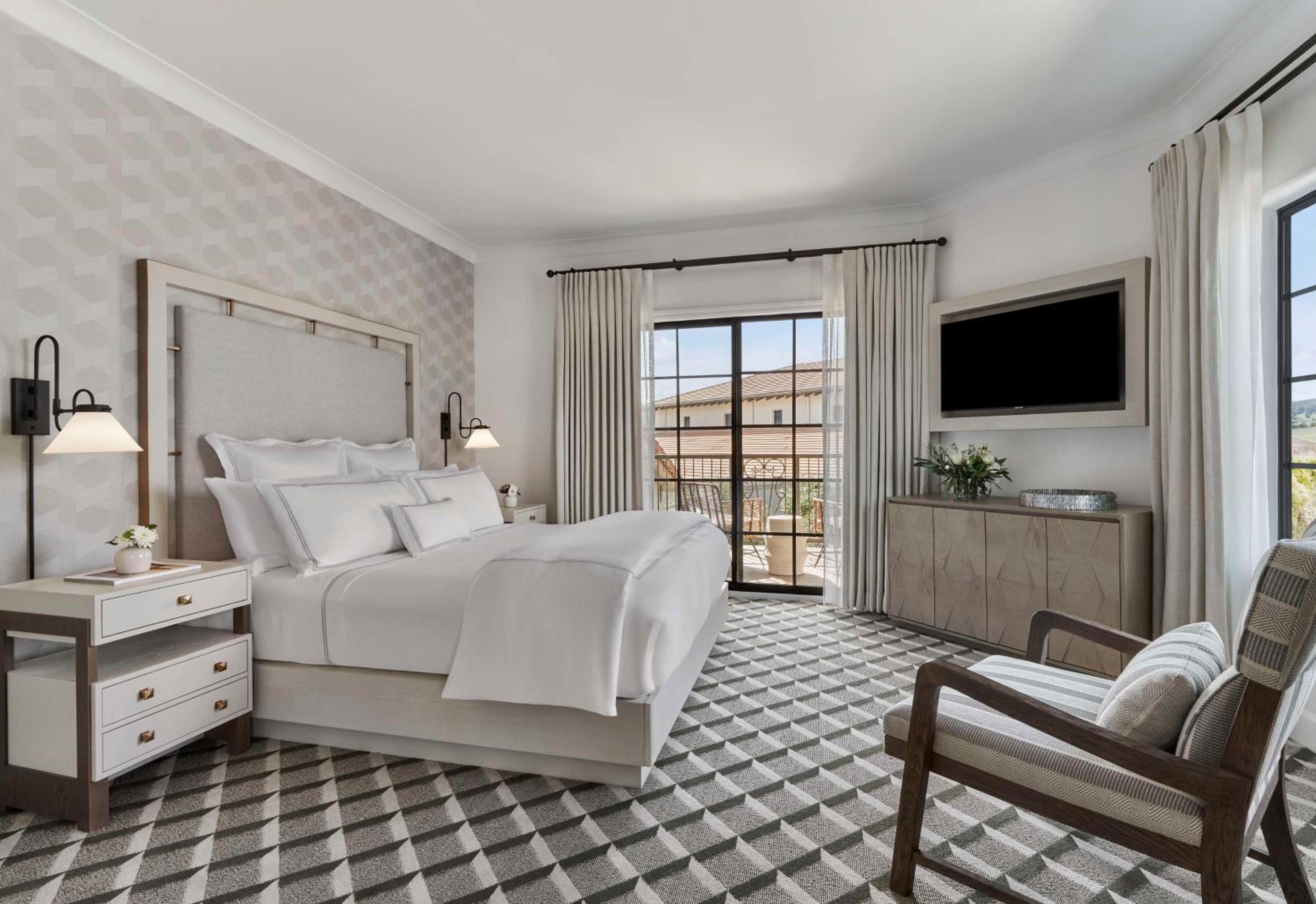 Wild Horse Studio Suite - Photo 1