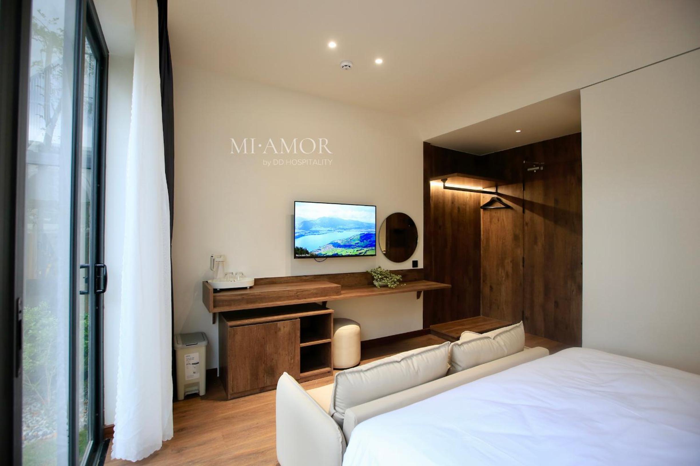 Deluxe Queen Room - Photo 4
