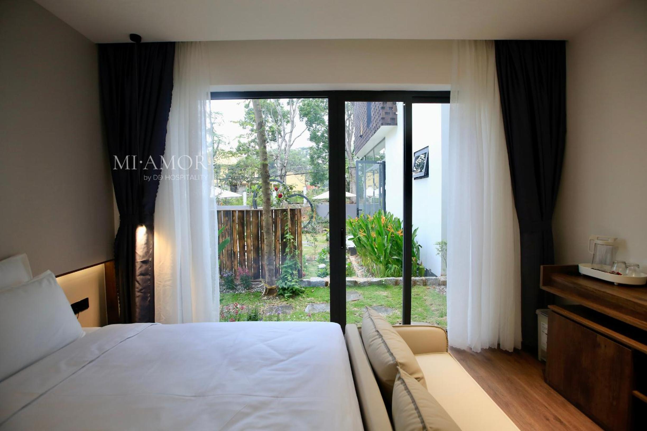 Deluxe Queen Room - Photo 1