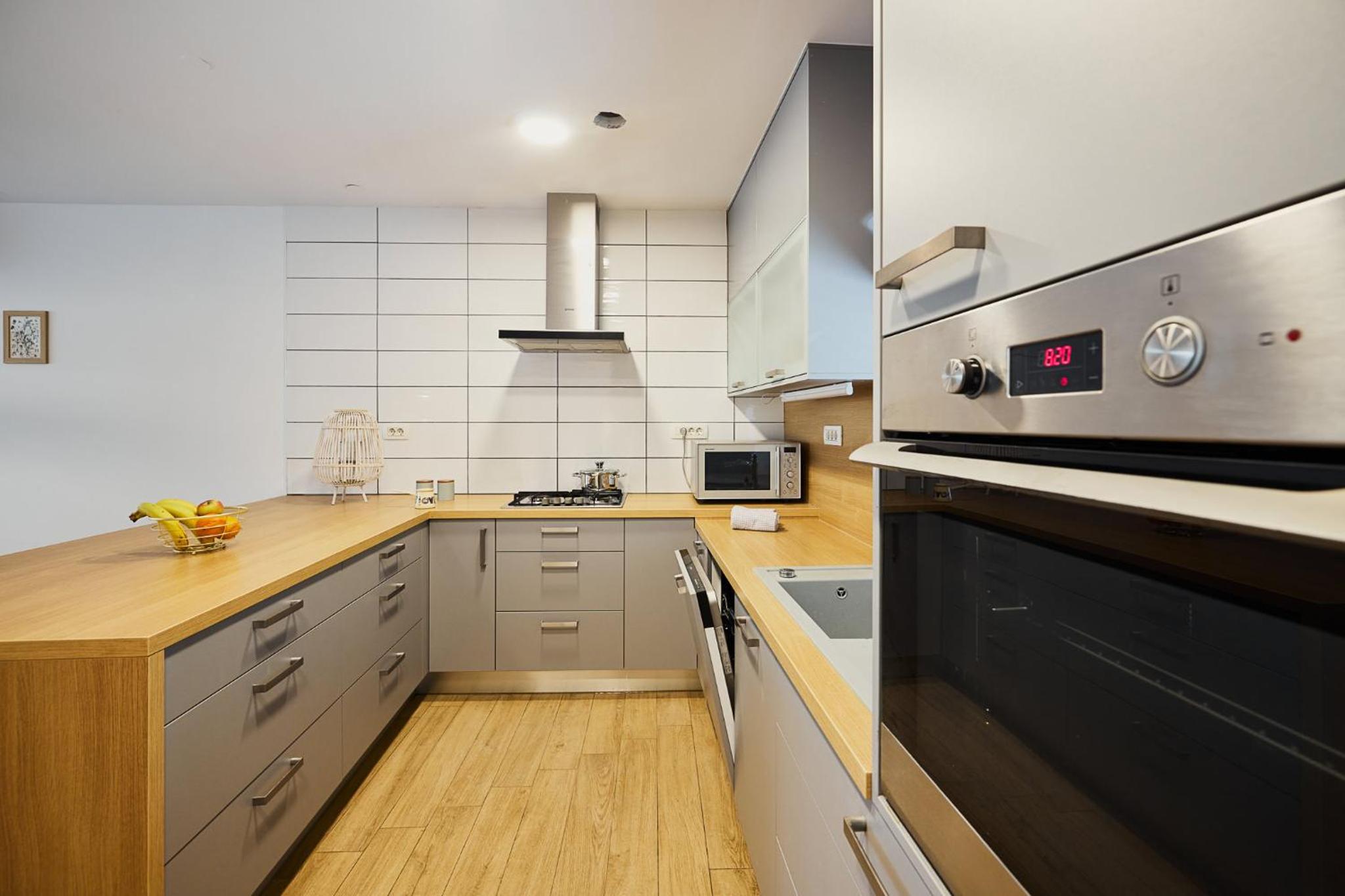 Three-Bedroom House photo 2