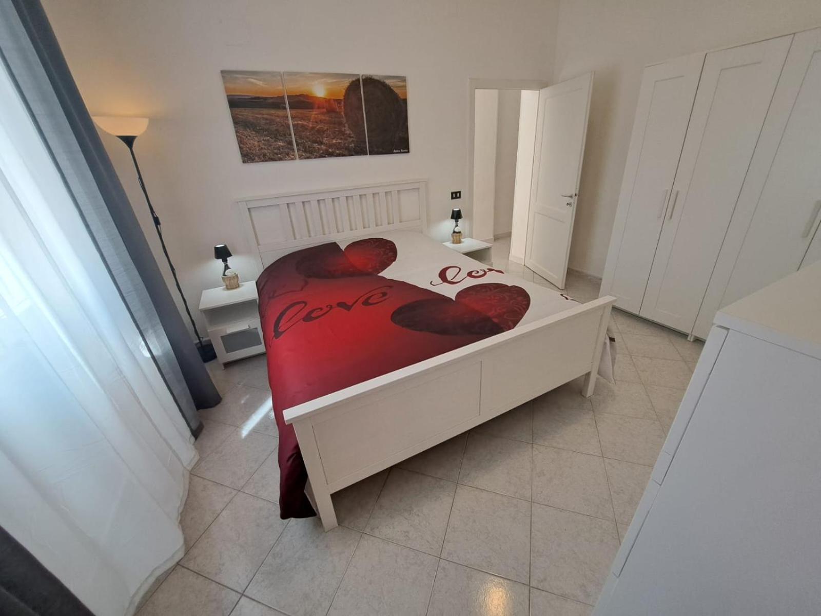 One-Bedroom Apartment with Terrace photo 1