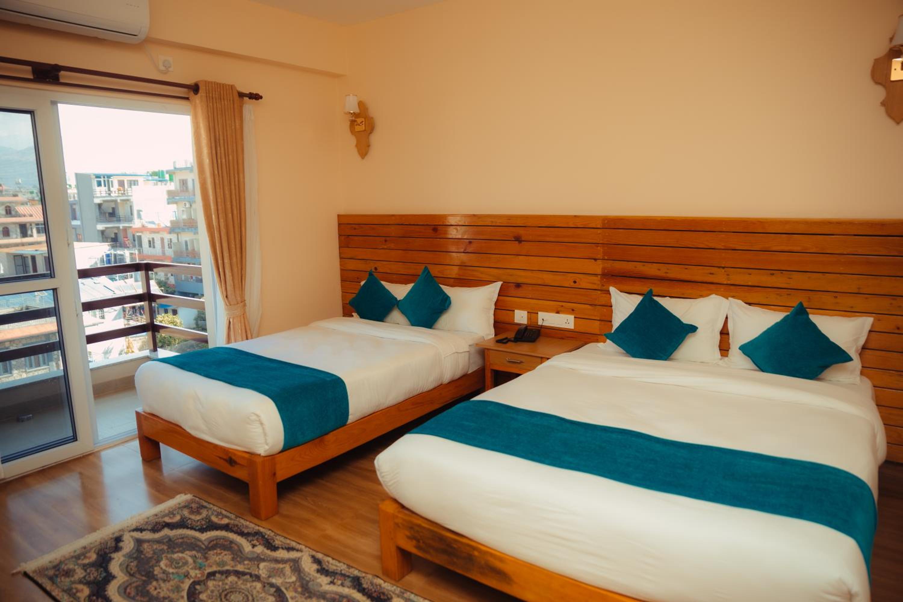 Twin Room - Photo 6