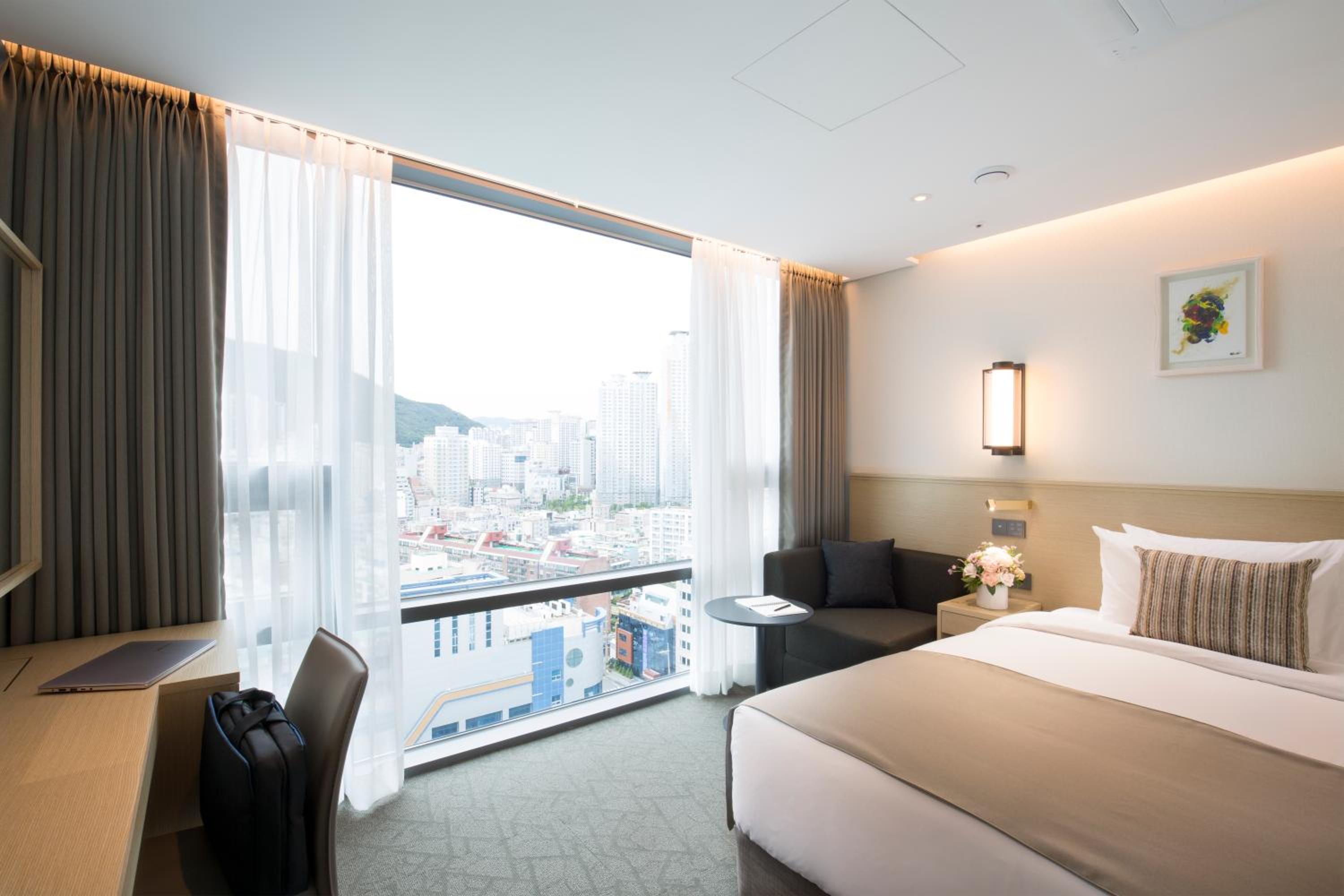 Business Single Room with City View