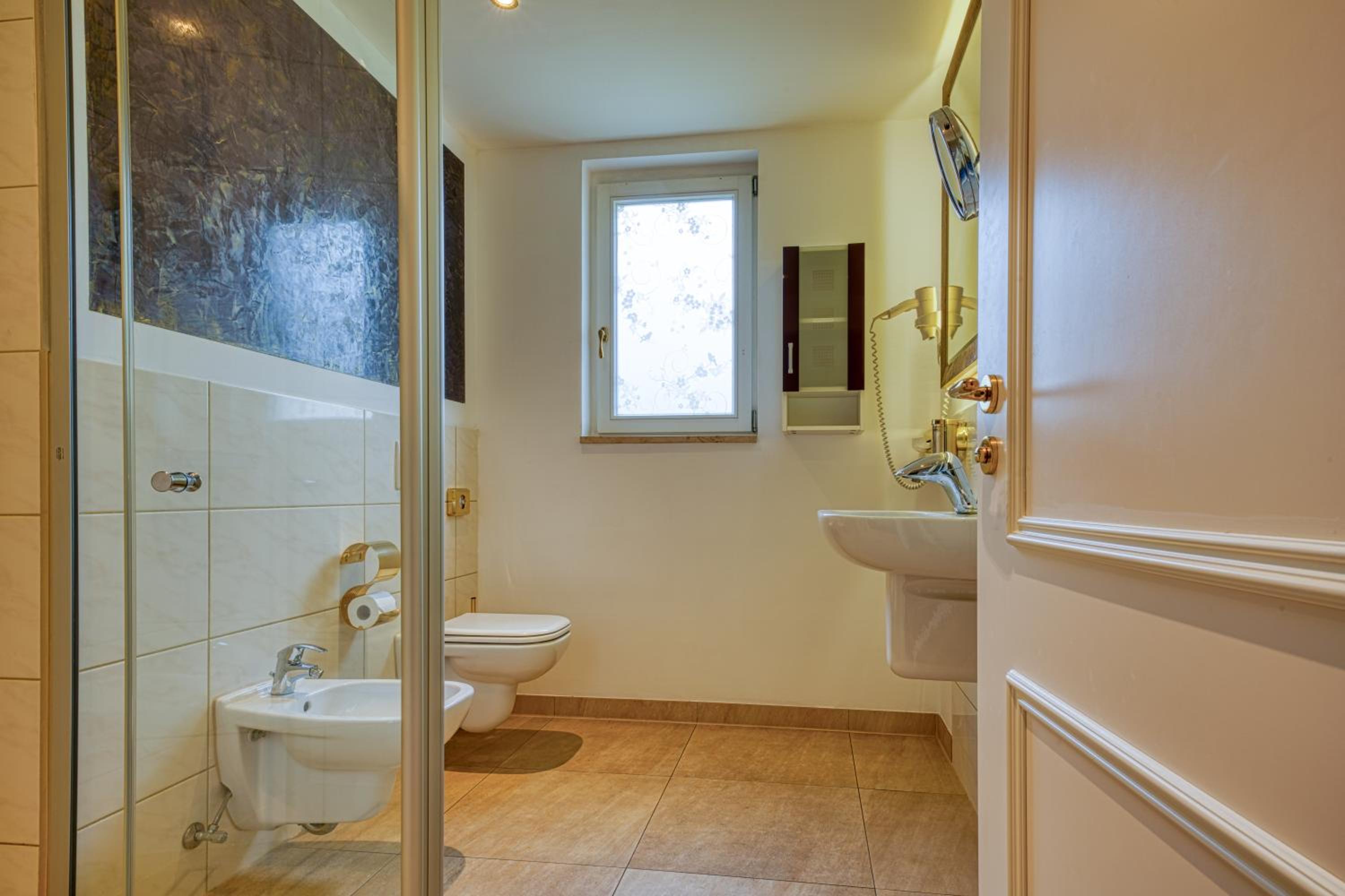Superior Double Room with Sea View - Photo 14