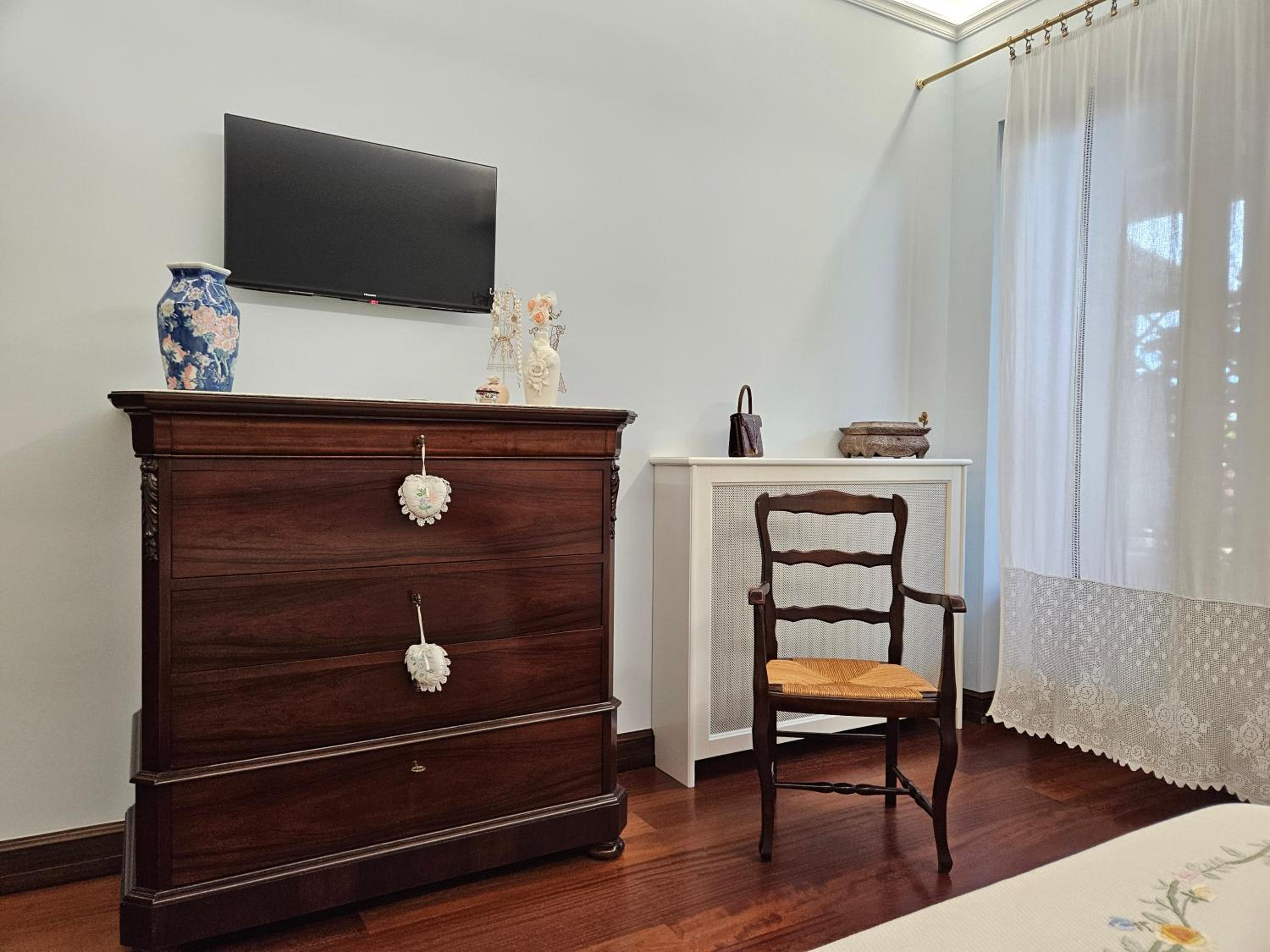 Triple Room With Pool View photo 3