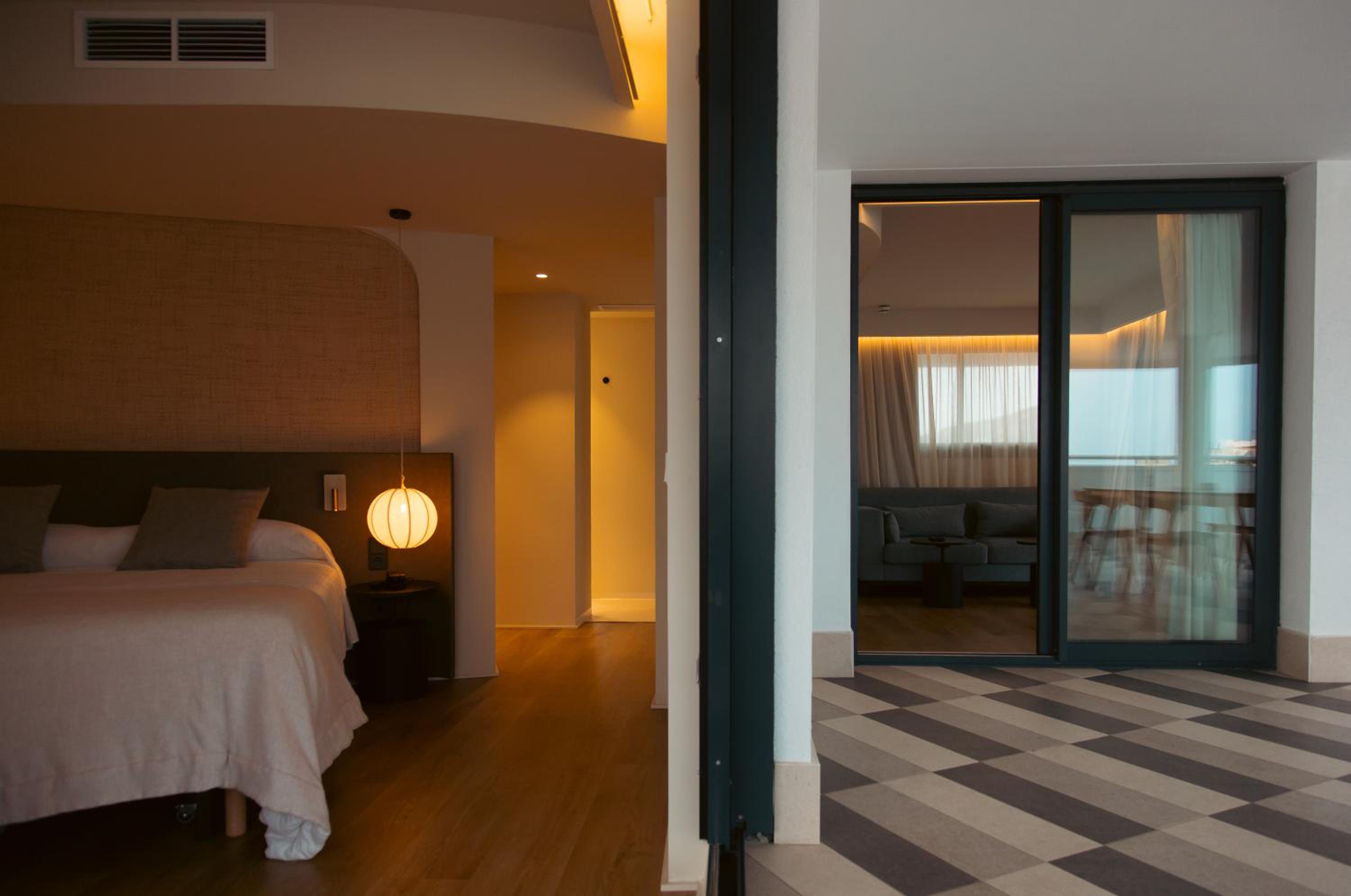Master Suite - Photo 11