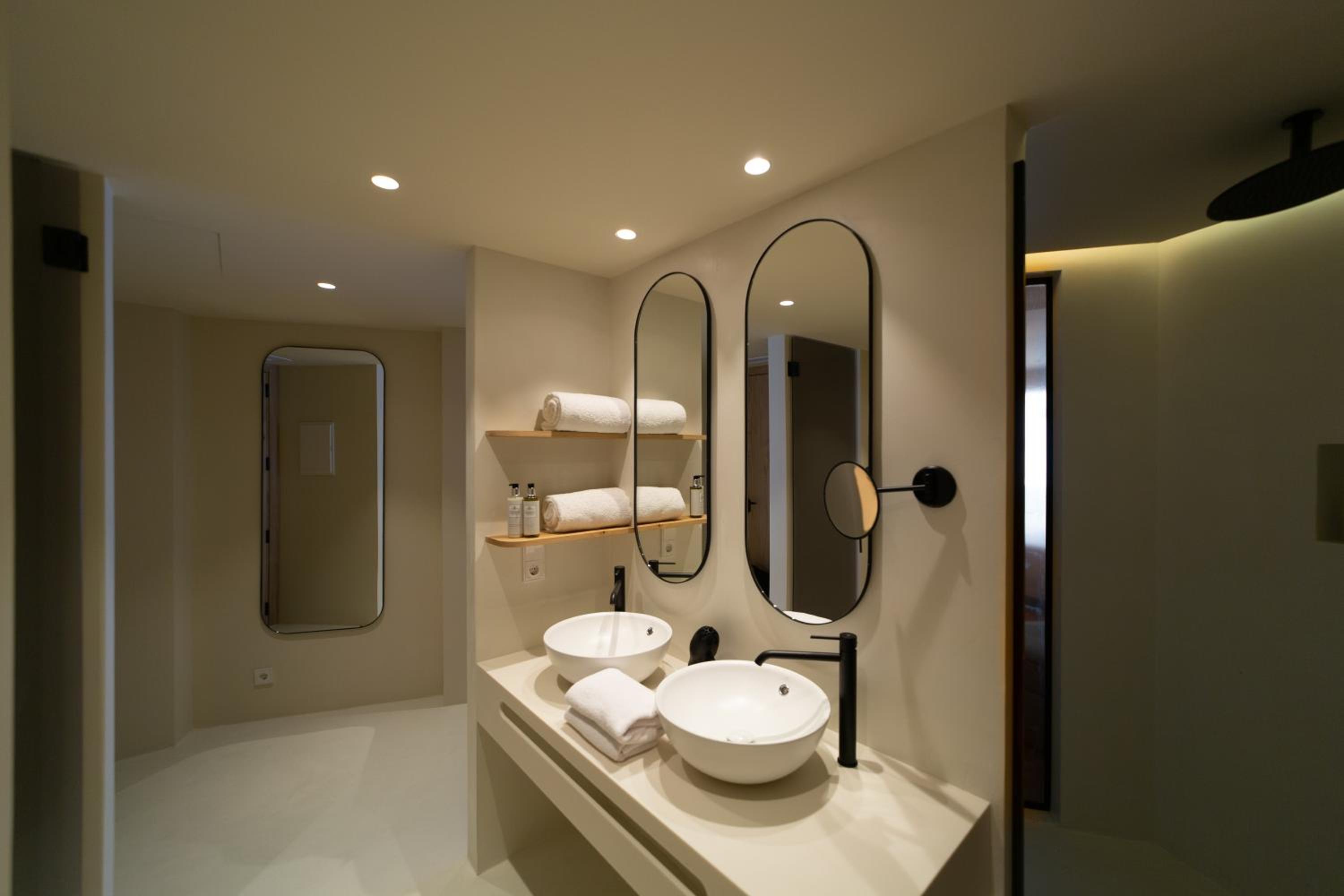 Junior Suite - Photo 6