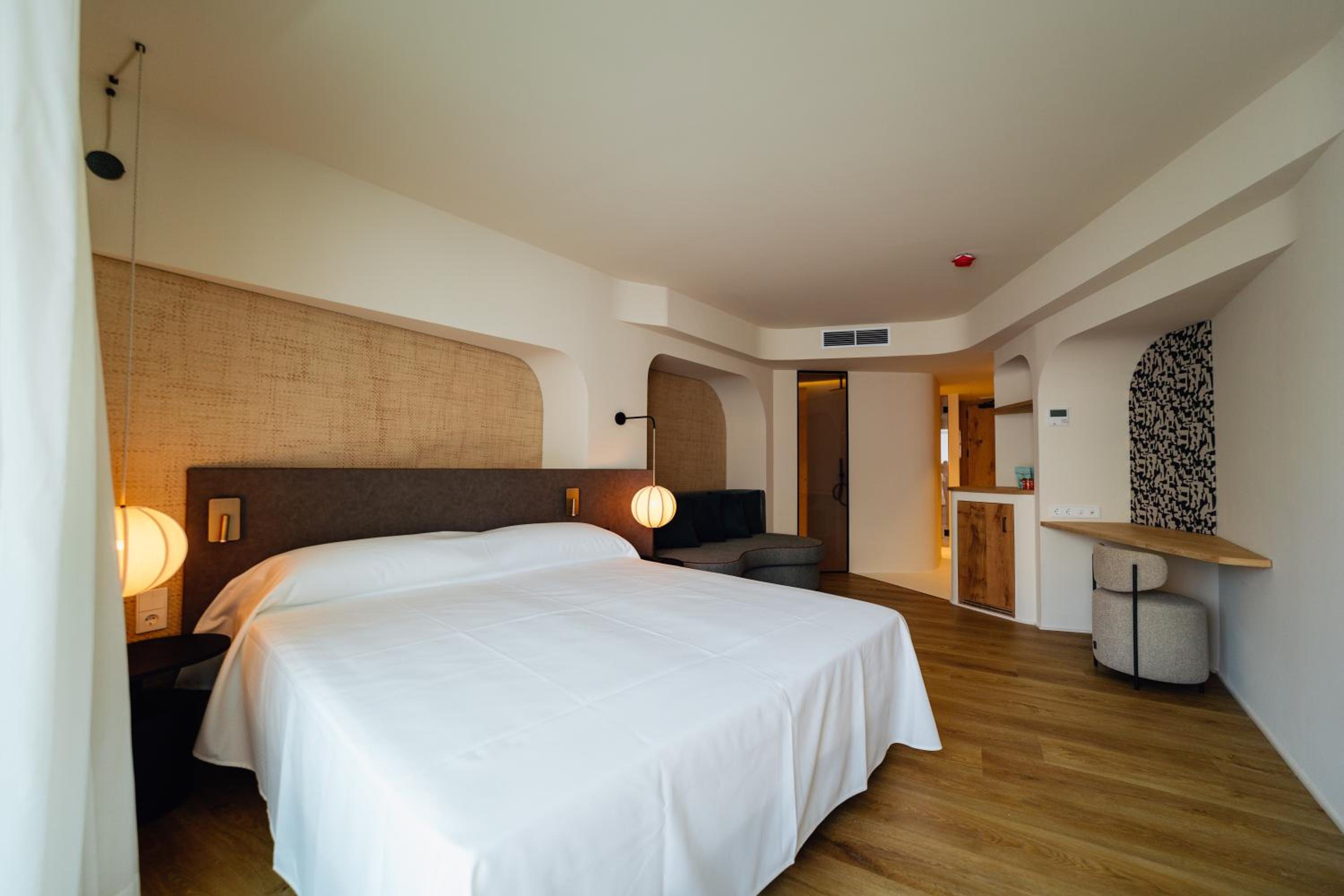 Junior Suite - Photo 2