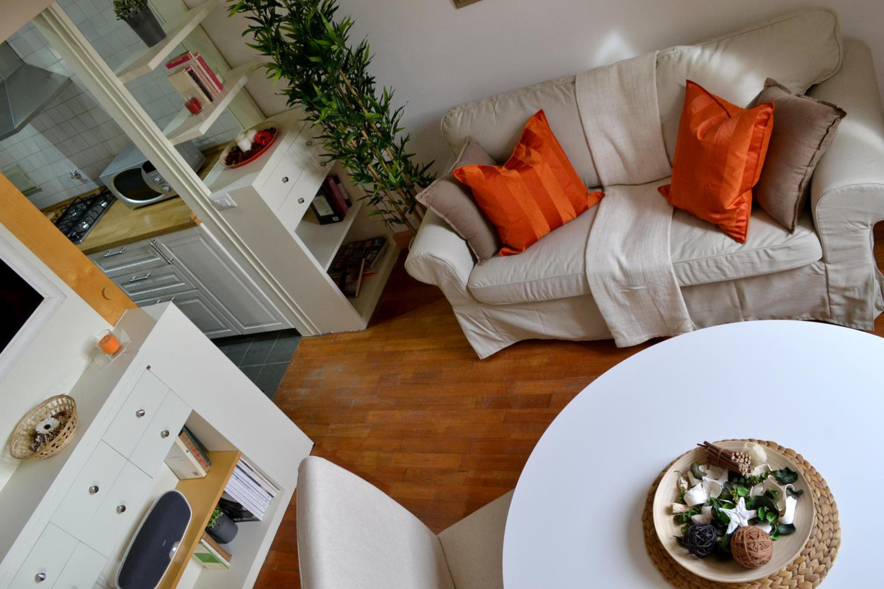 Deluxe Apartment thumbnail 6