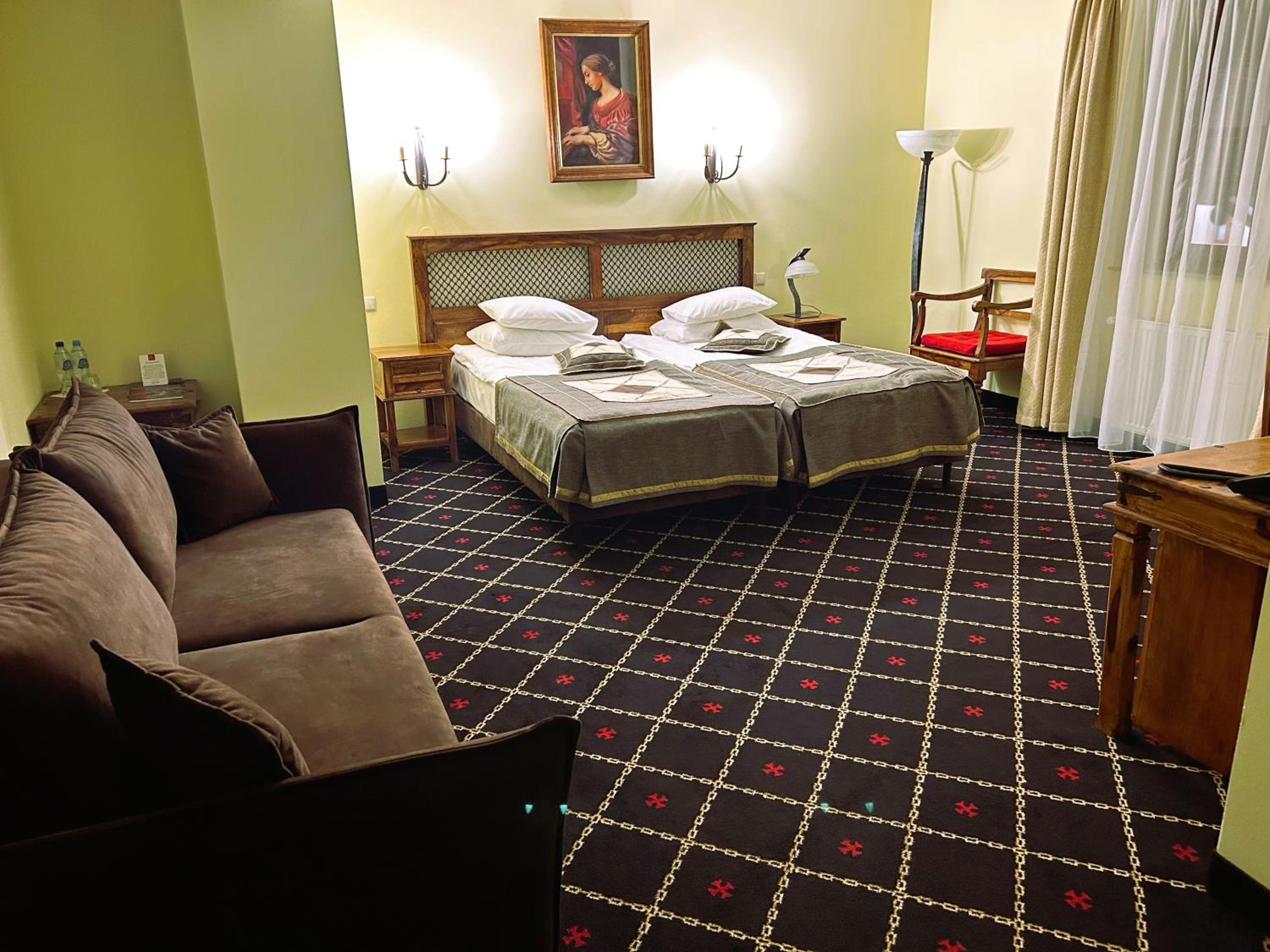 Double Room with Extra Bed - Photo 4