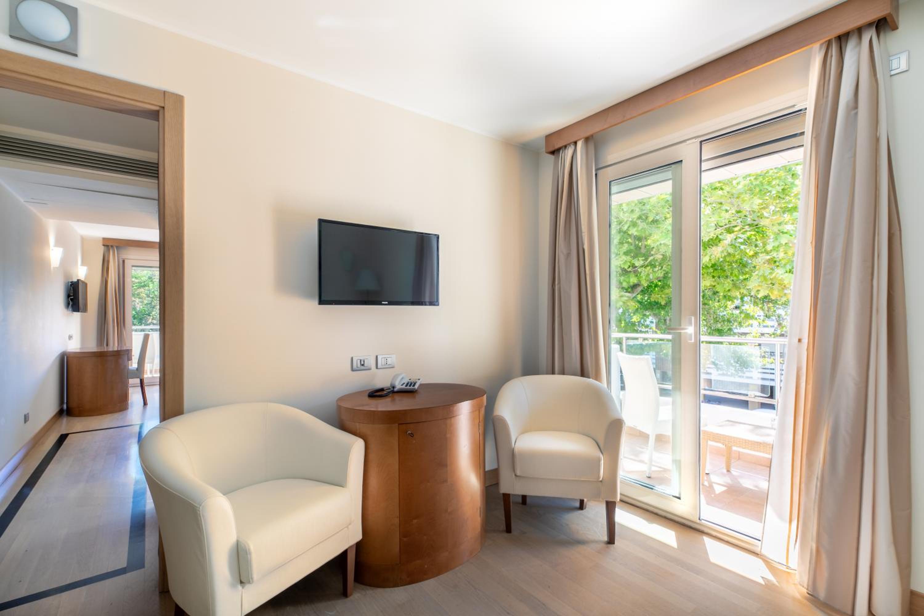 Family Suite - Photo 3