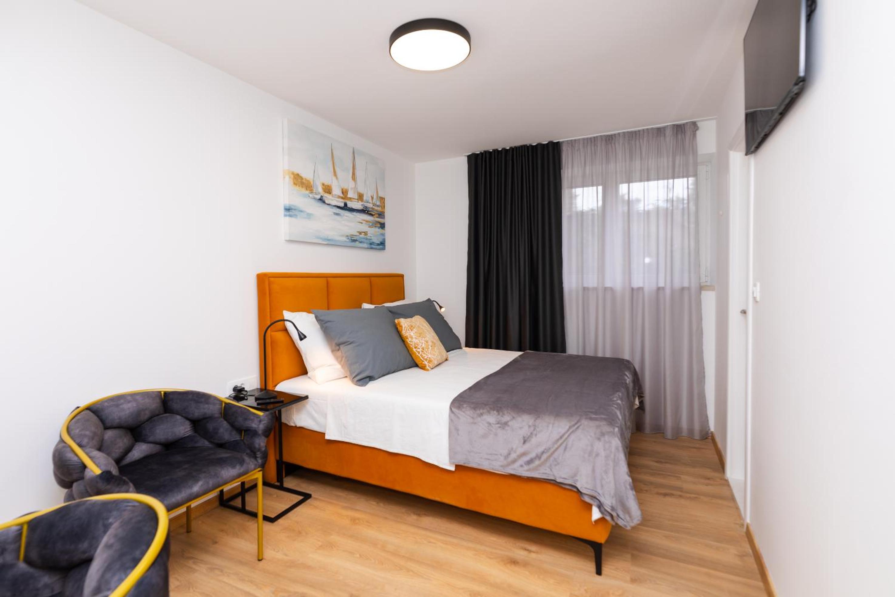 Double Room with Private Bathroom