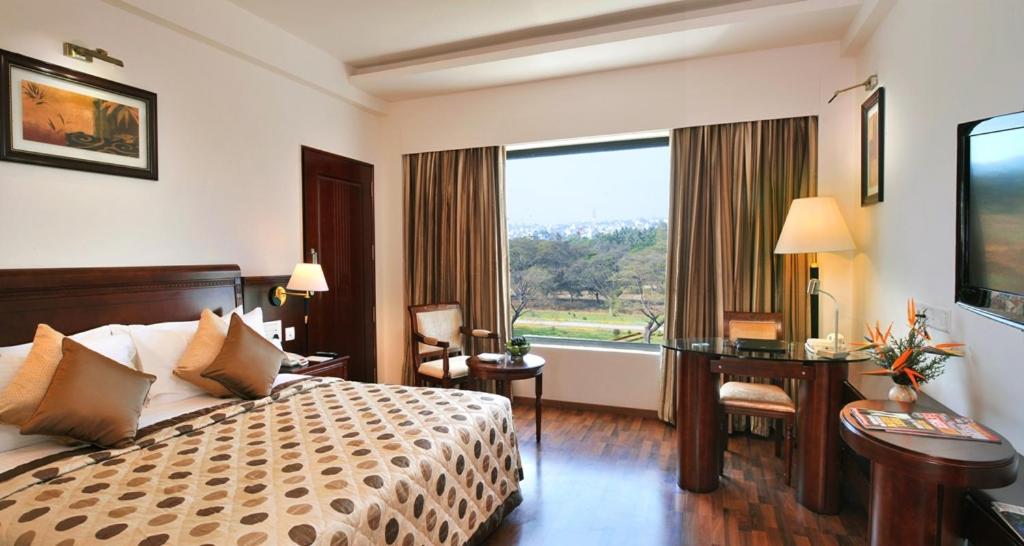 Deluxe Twin Room - Photo 4