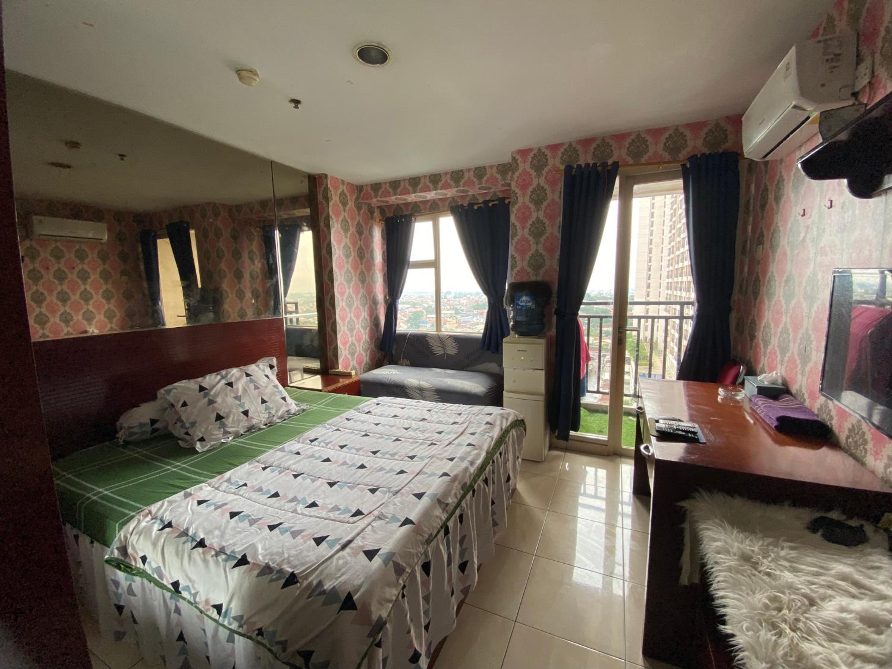 One-Bedroom Apartment - Photo 10