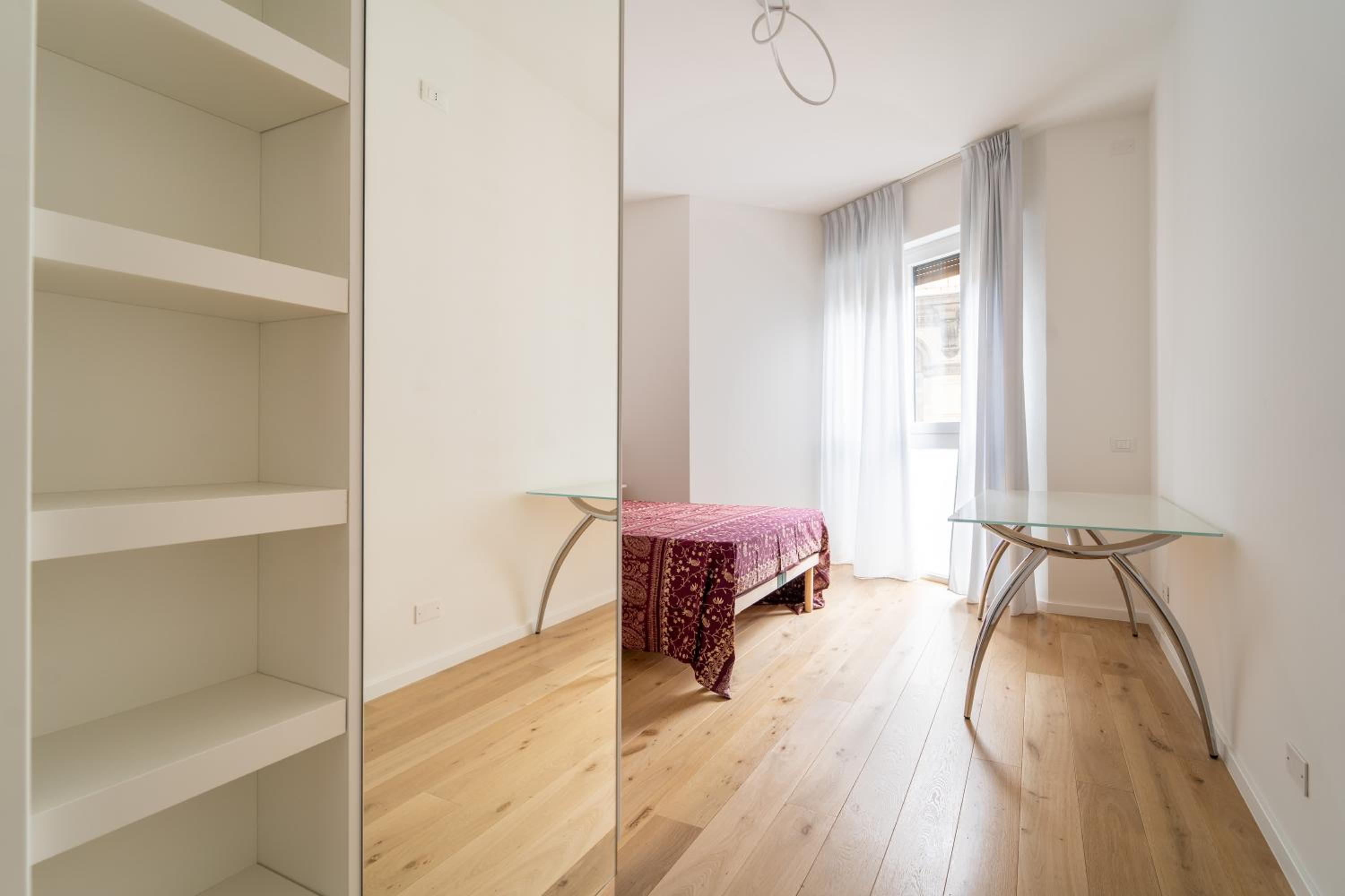 Standard Single Room With Shared Bathroom