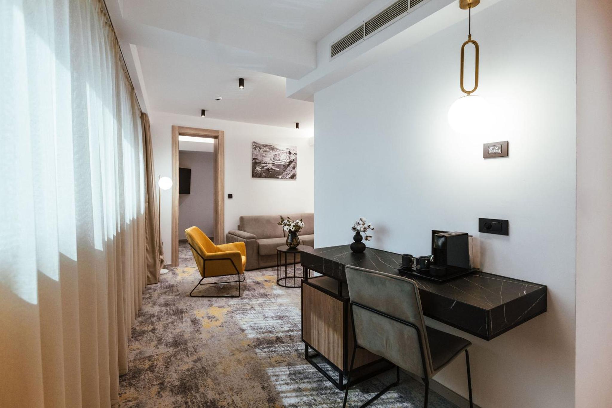Junior Suite