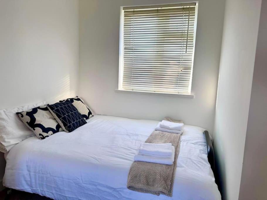 One-Bedroom House photo 1