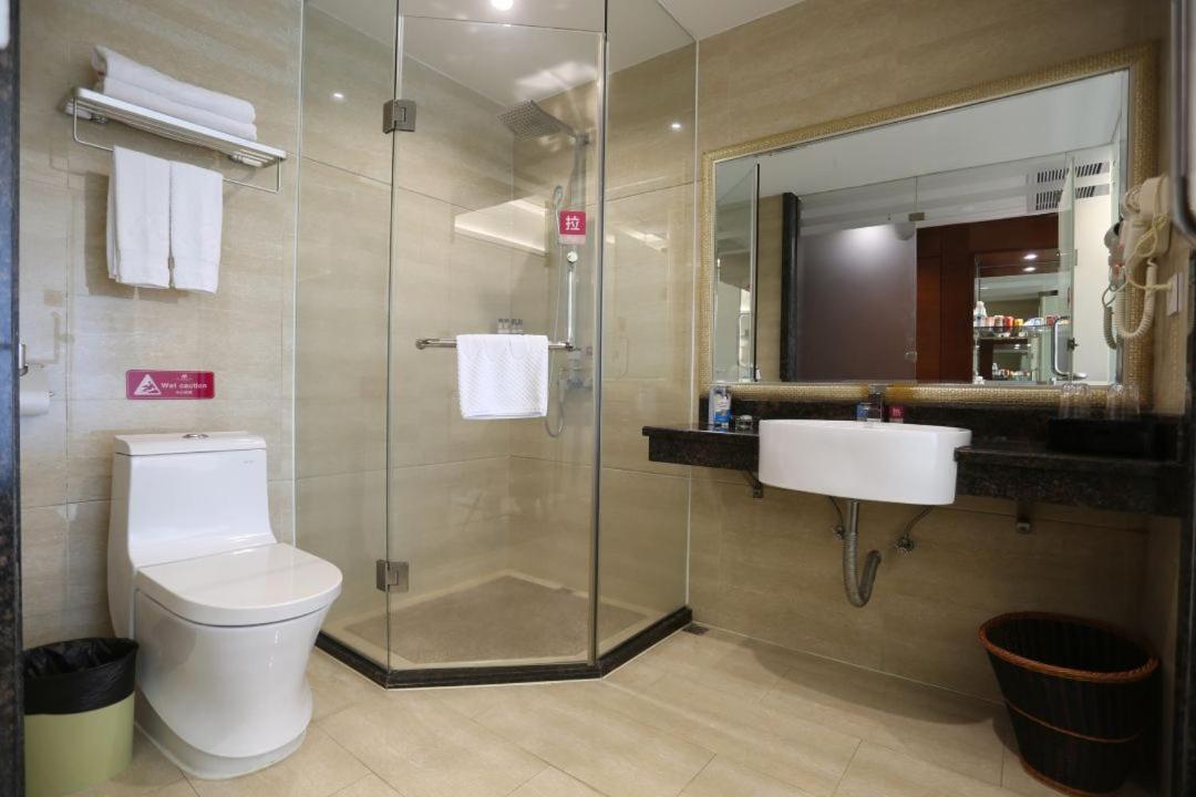 Business Twin Room photo 2