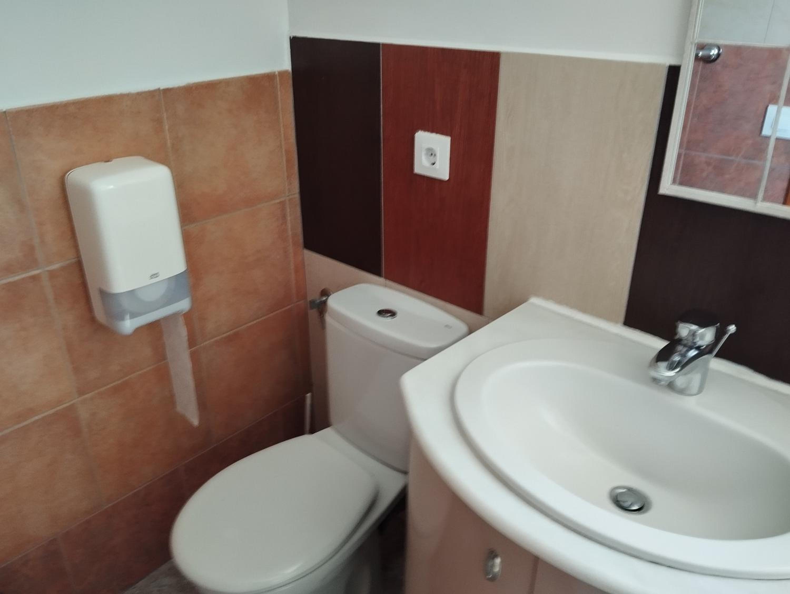 Standard Double Room photo 3