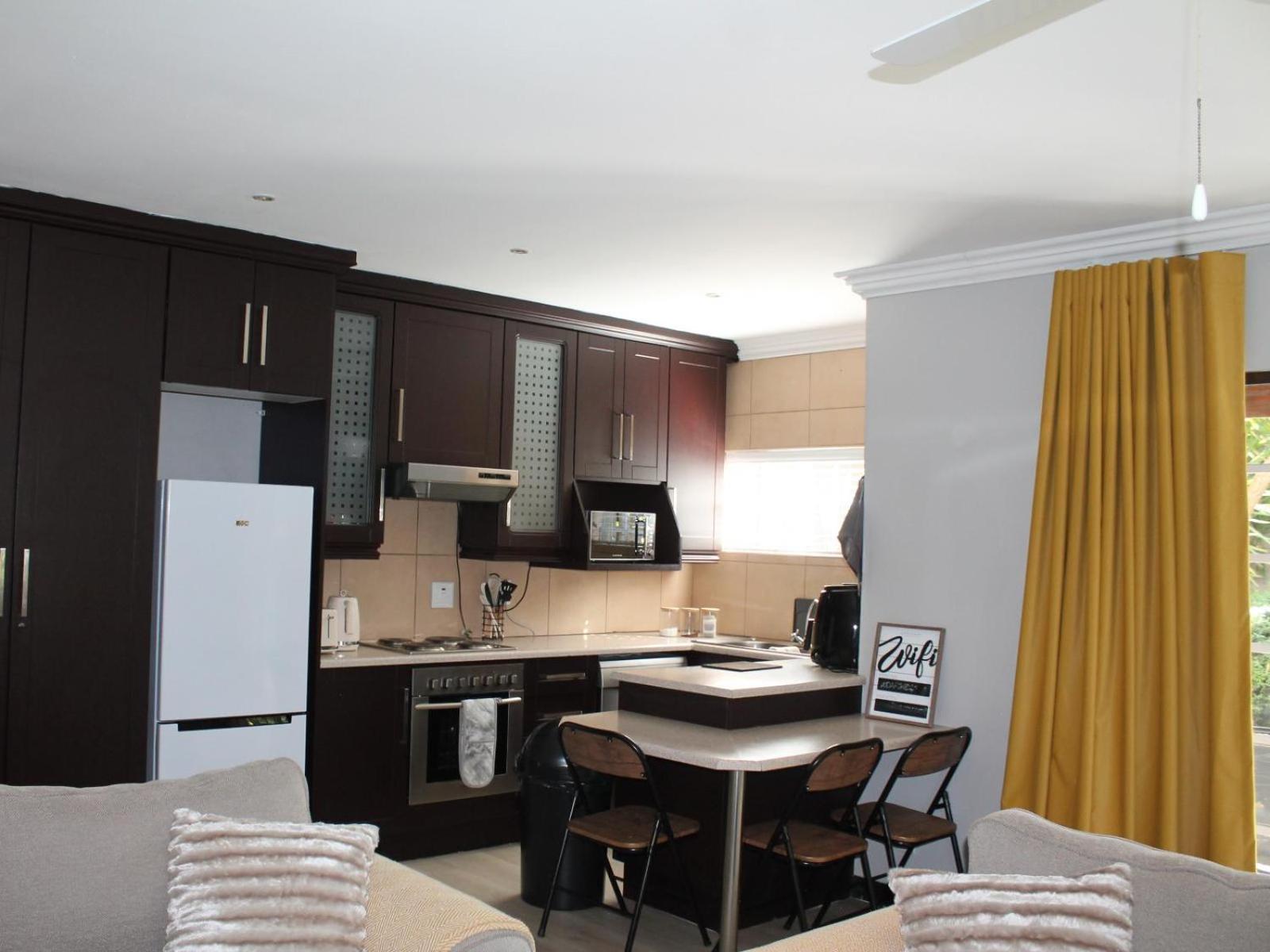 Two-Bedroom Suite photo 2