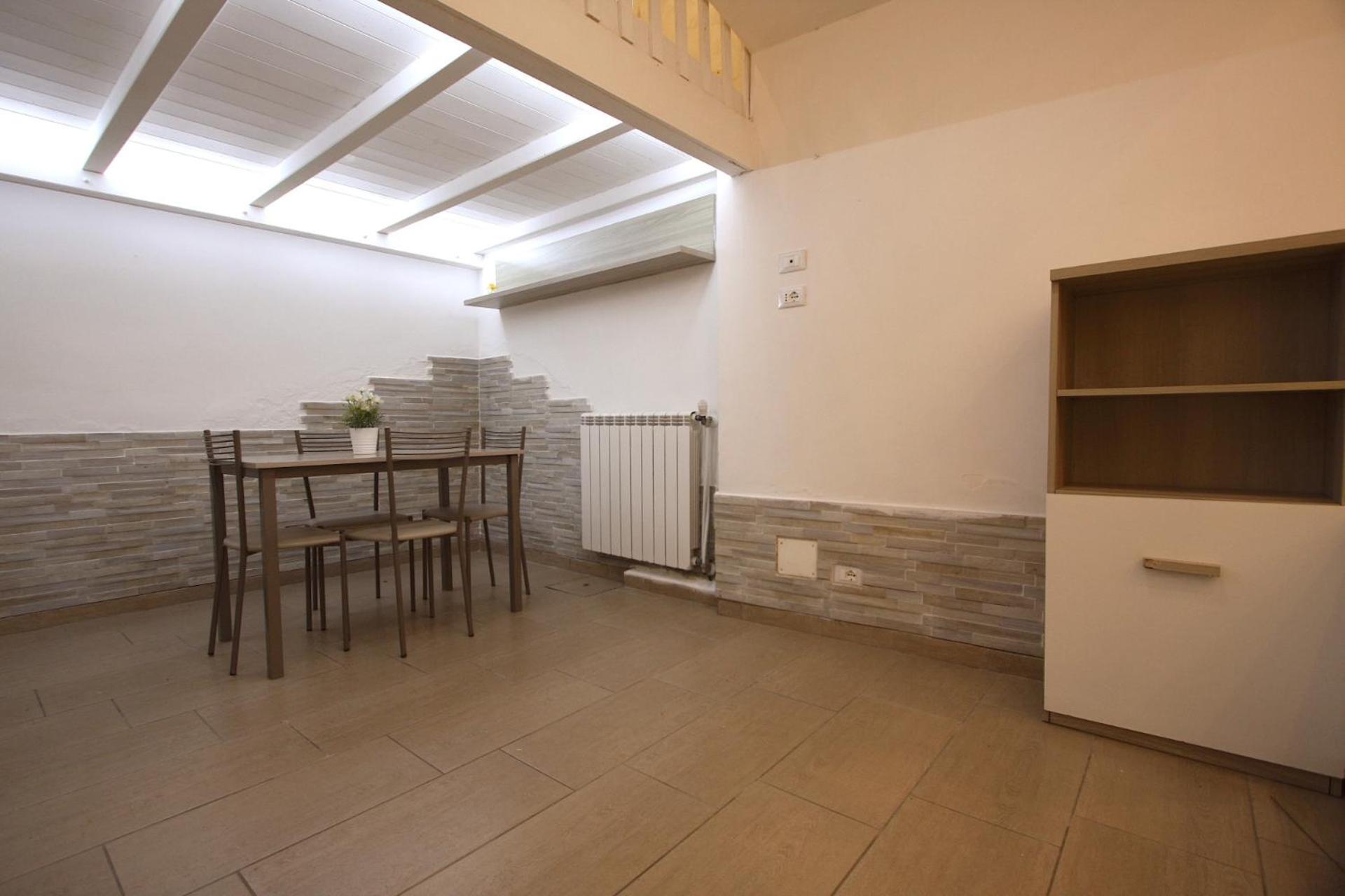 Apartment photo 3