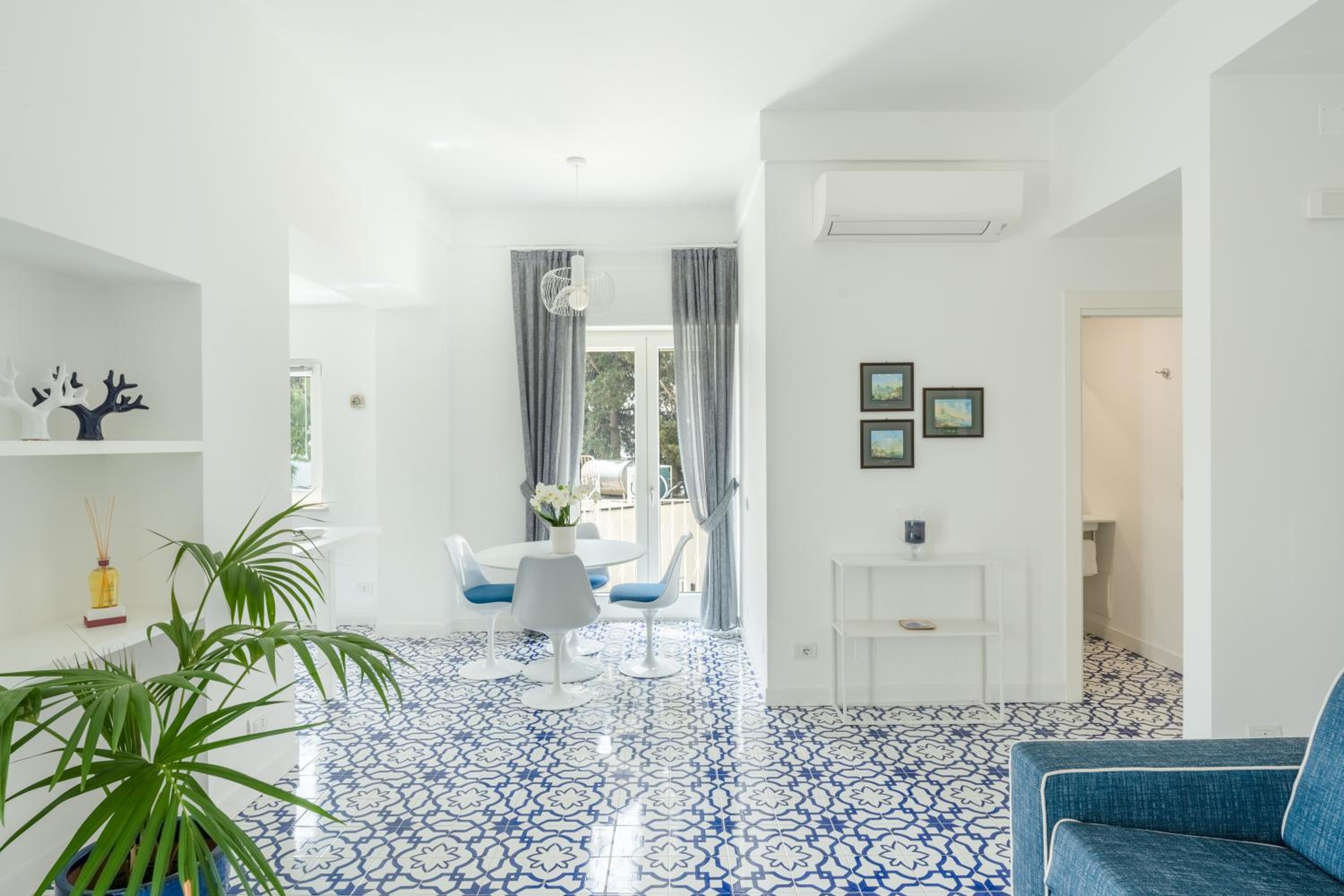 Superior One-Bedroom Apartment with Balcony photo 3