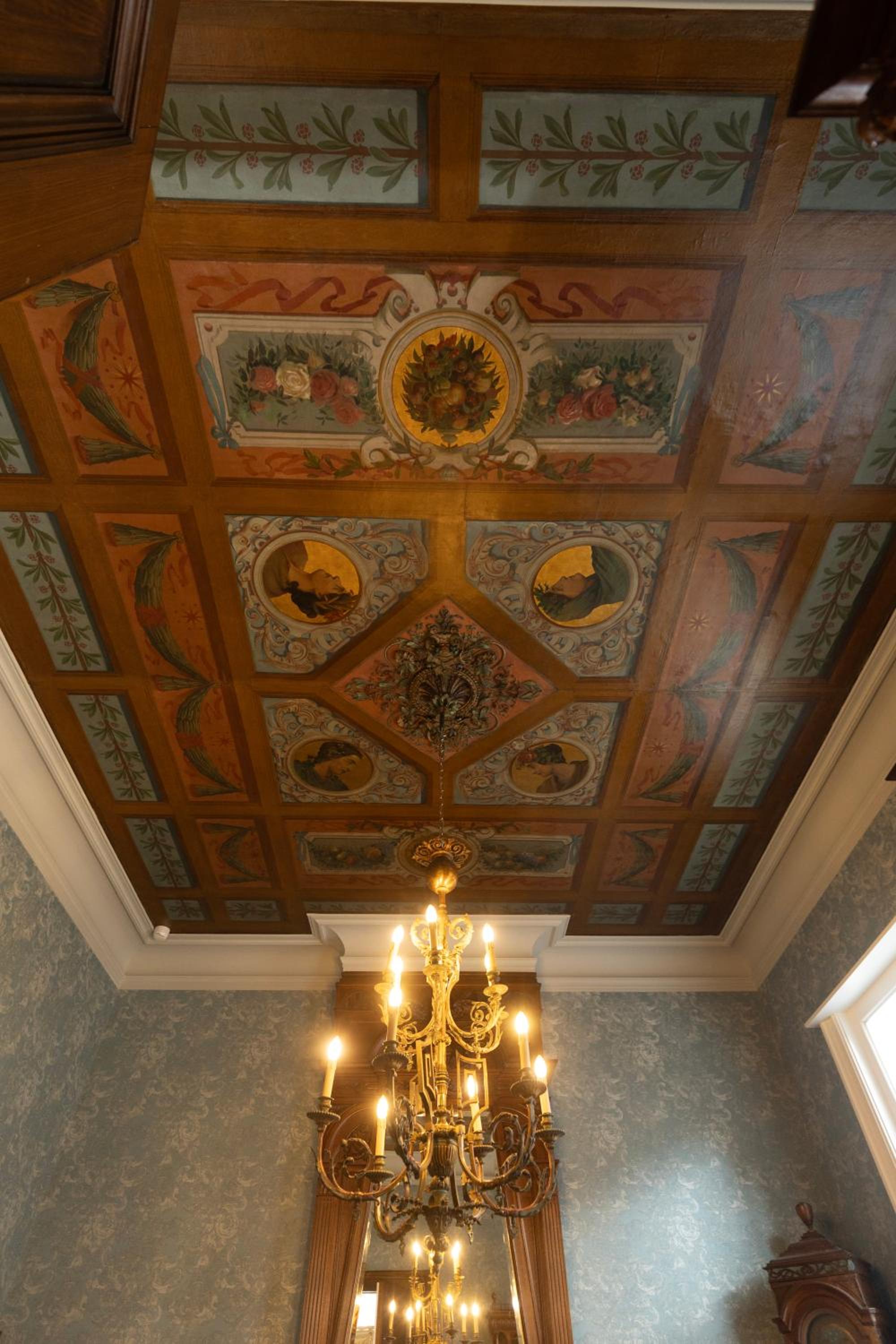 Deluxe Queen Room photo 3