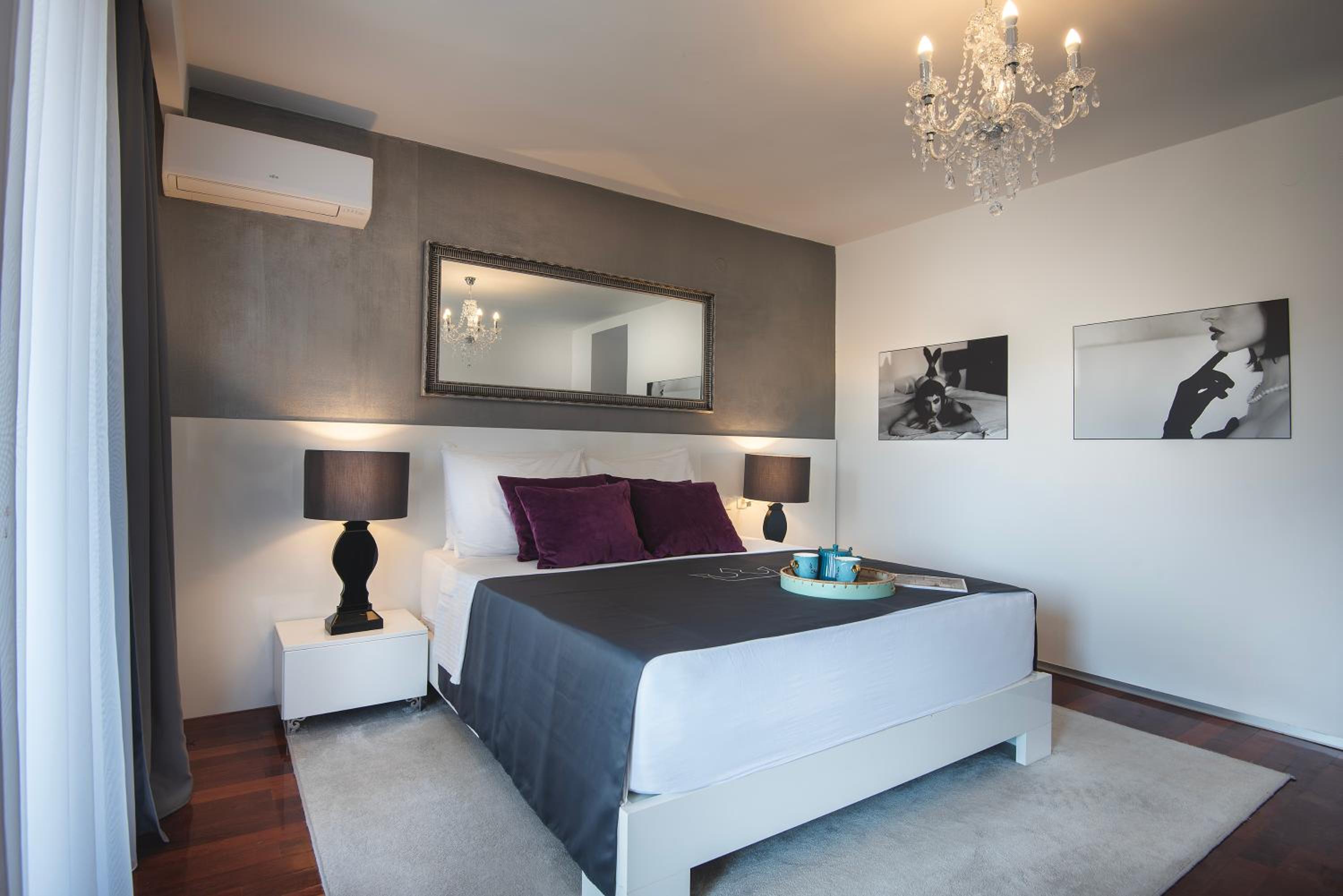 King Room with Pool View