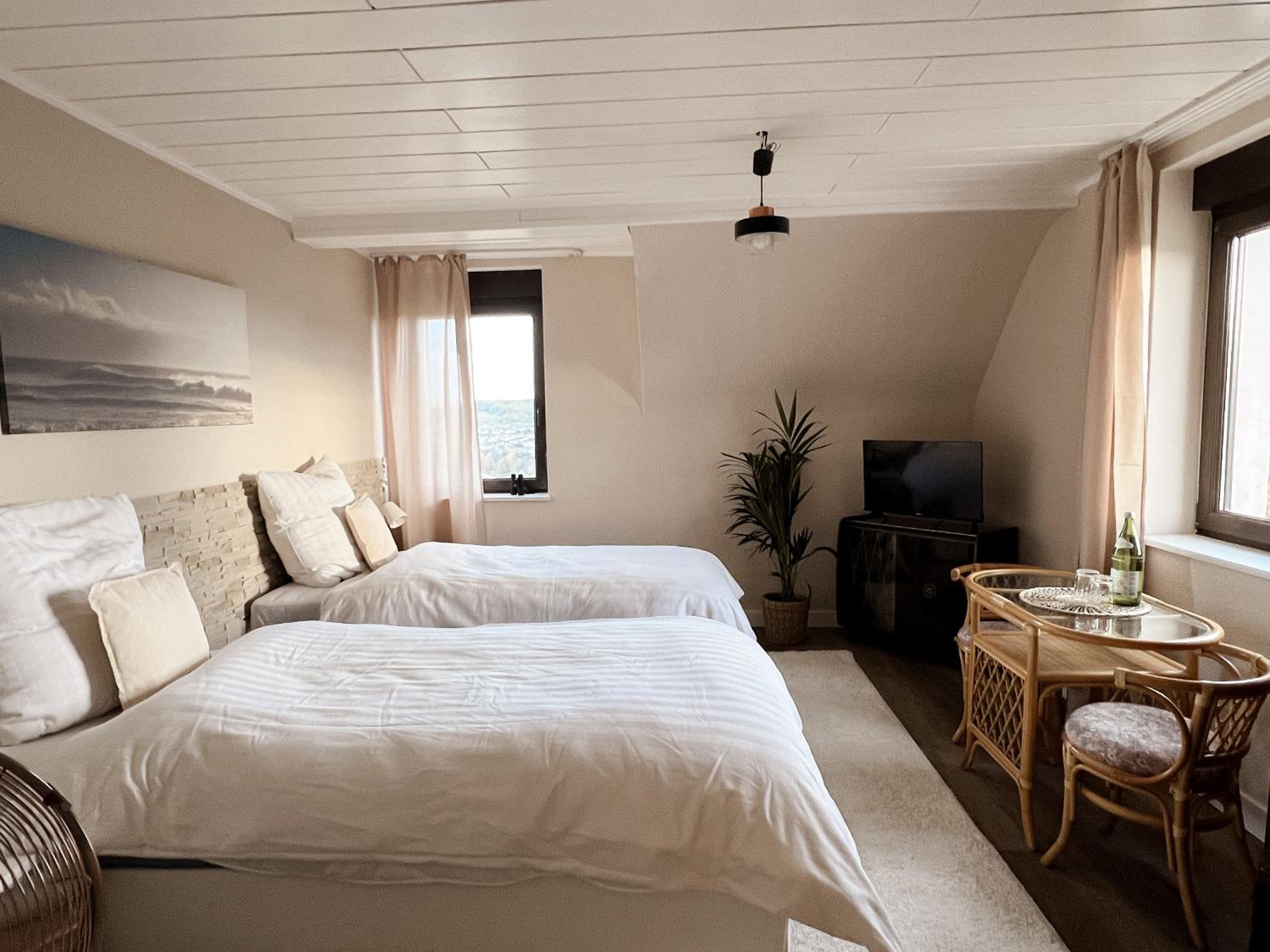 Four-Bedroom Apartment with Balcony photo 1