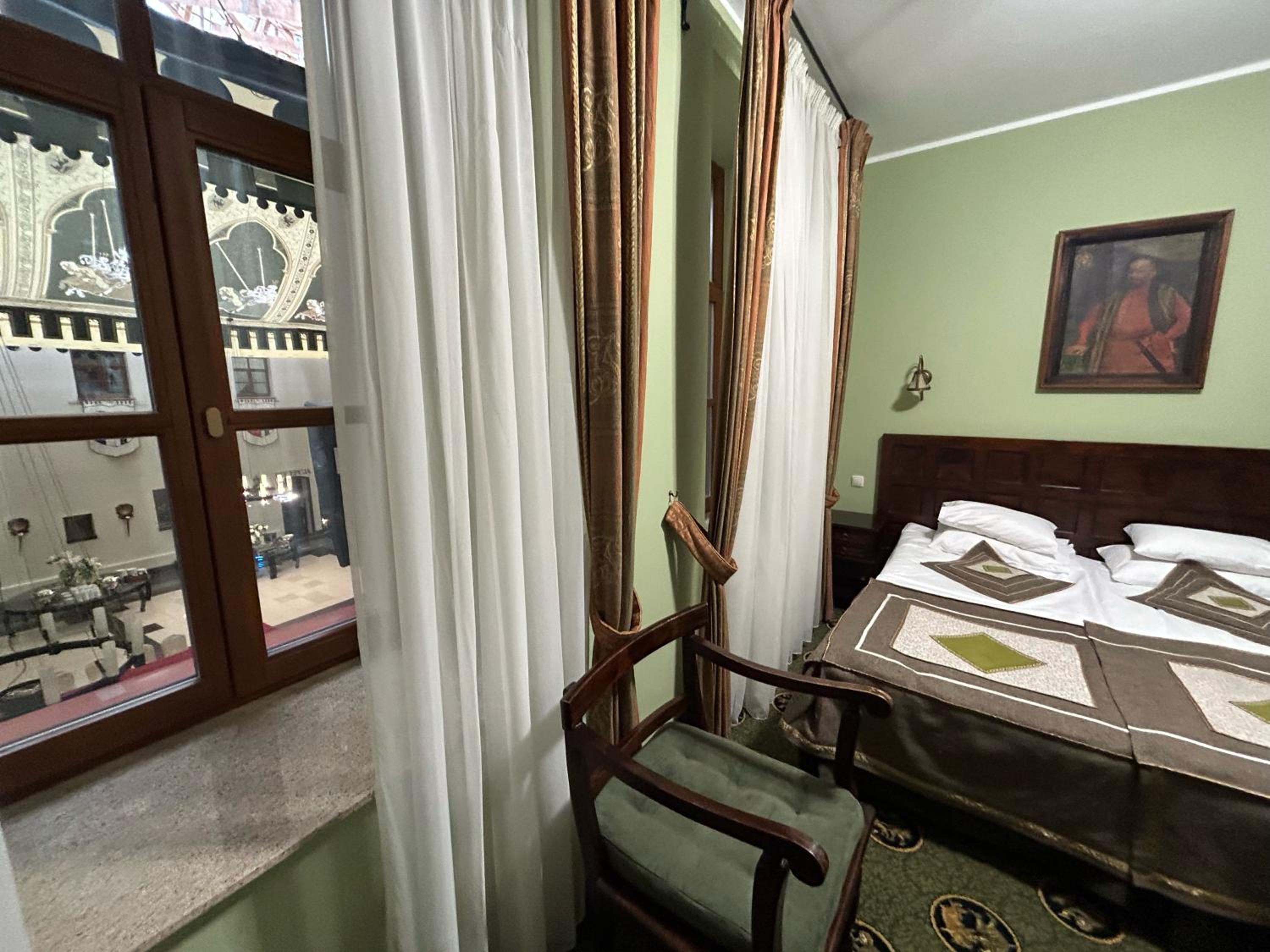 Economy Double Room - Photo 4