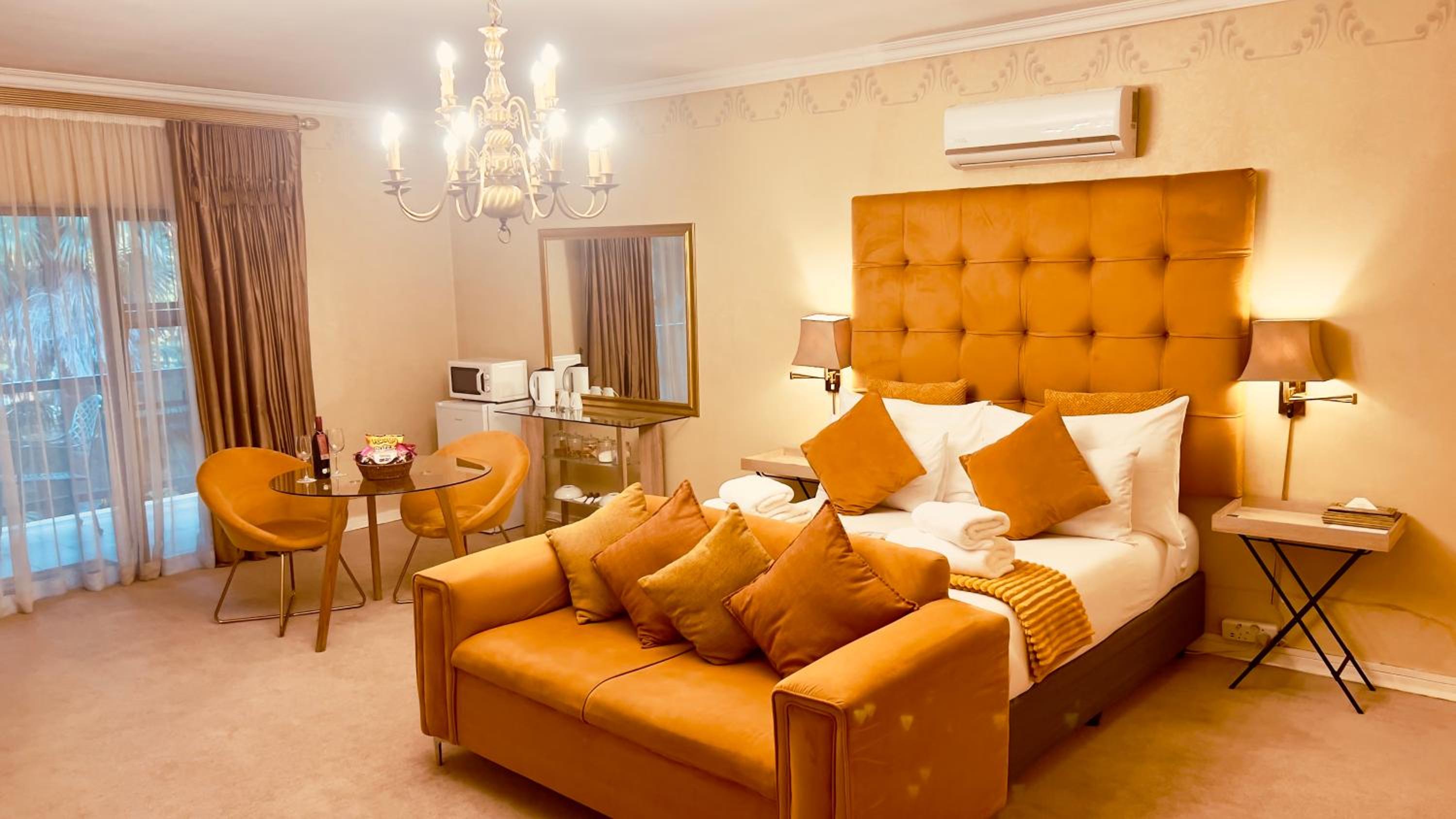 Superior Queen Room