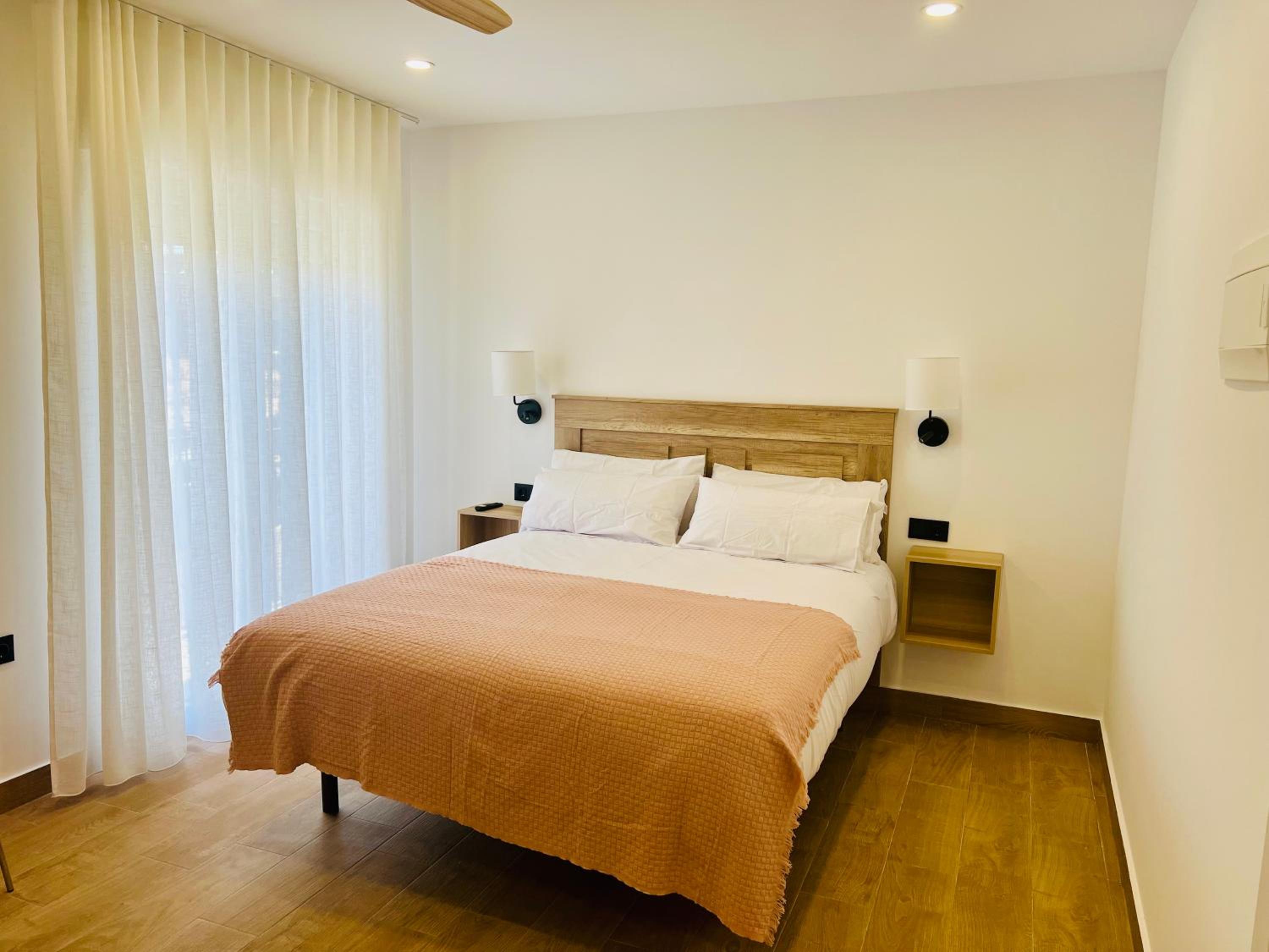 Estudio con Balcón