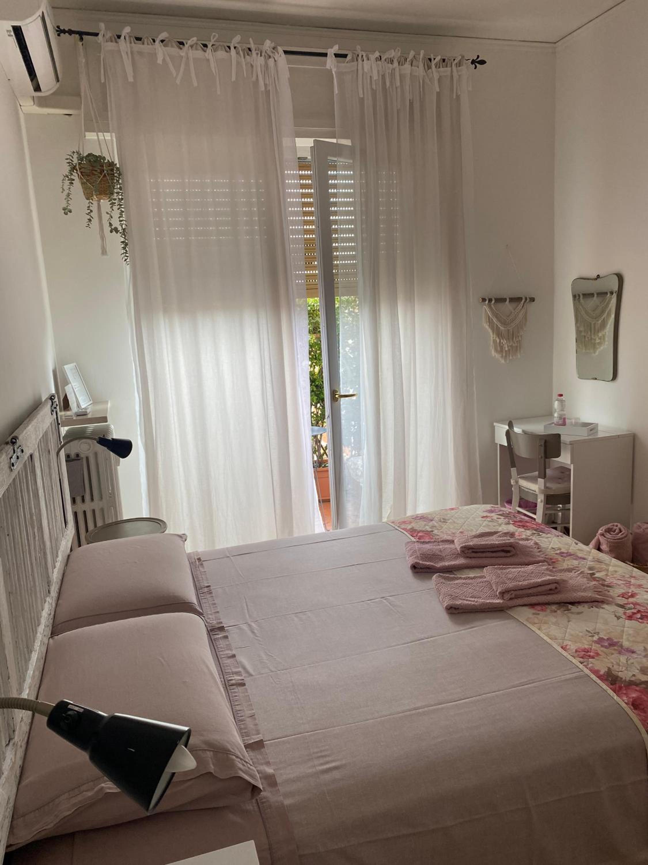 Double Room with Shared Bathroom