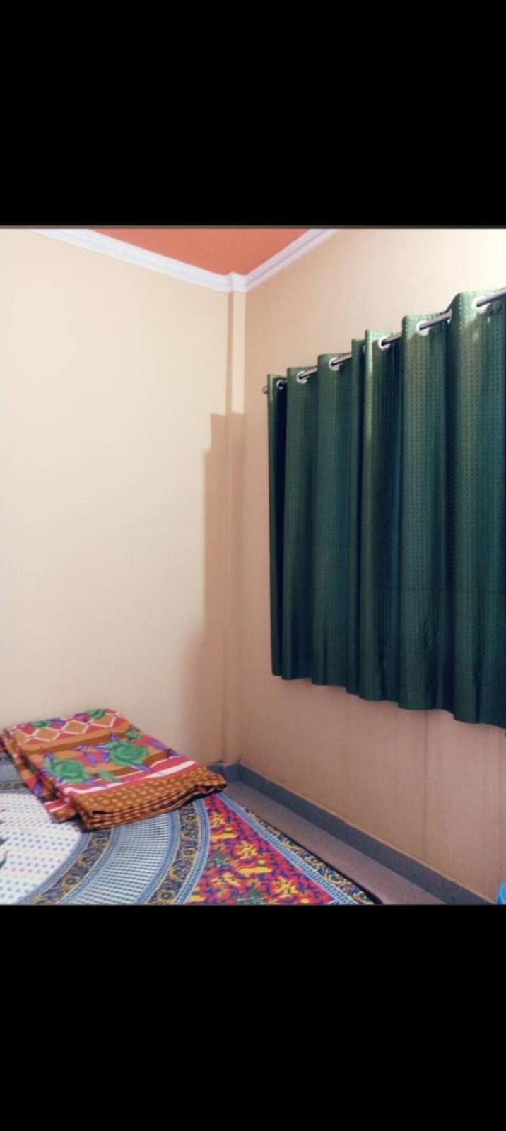 Budget Double Room photo 3