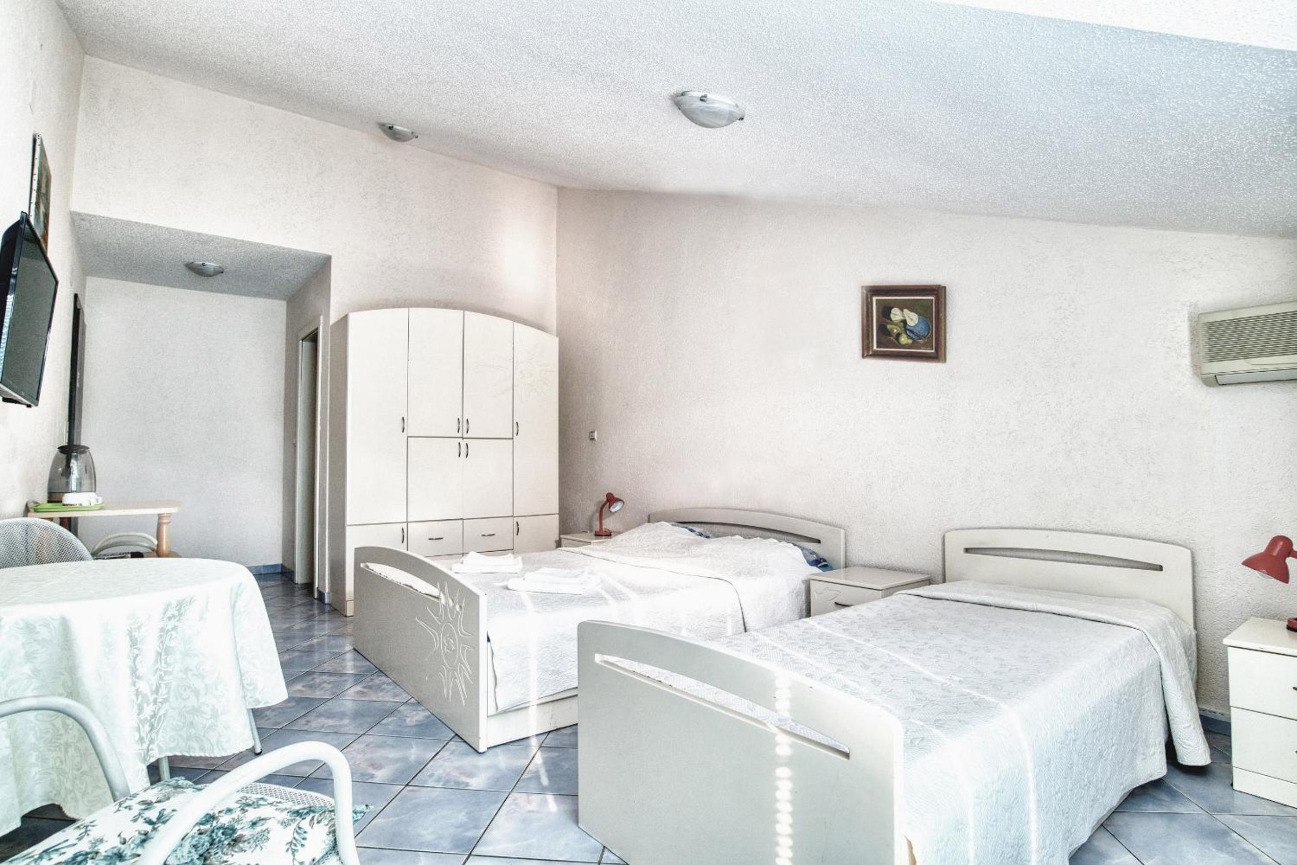 Standard Triple Room with Balcony photo 1