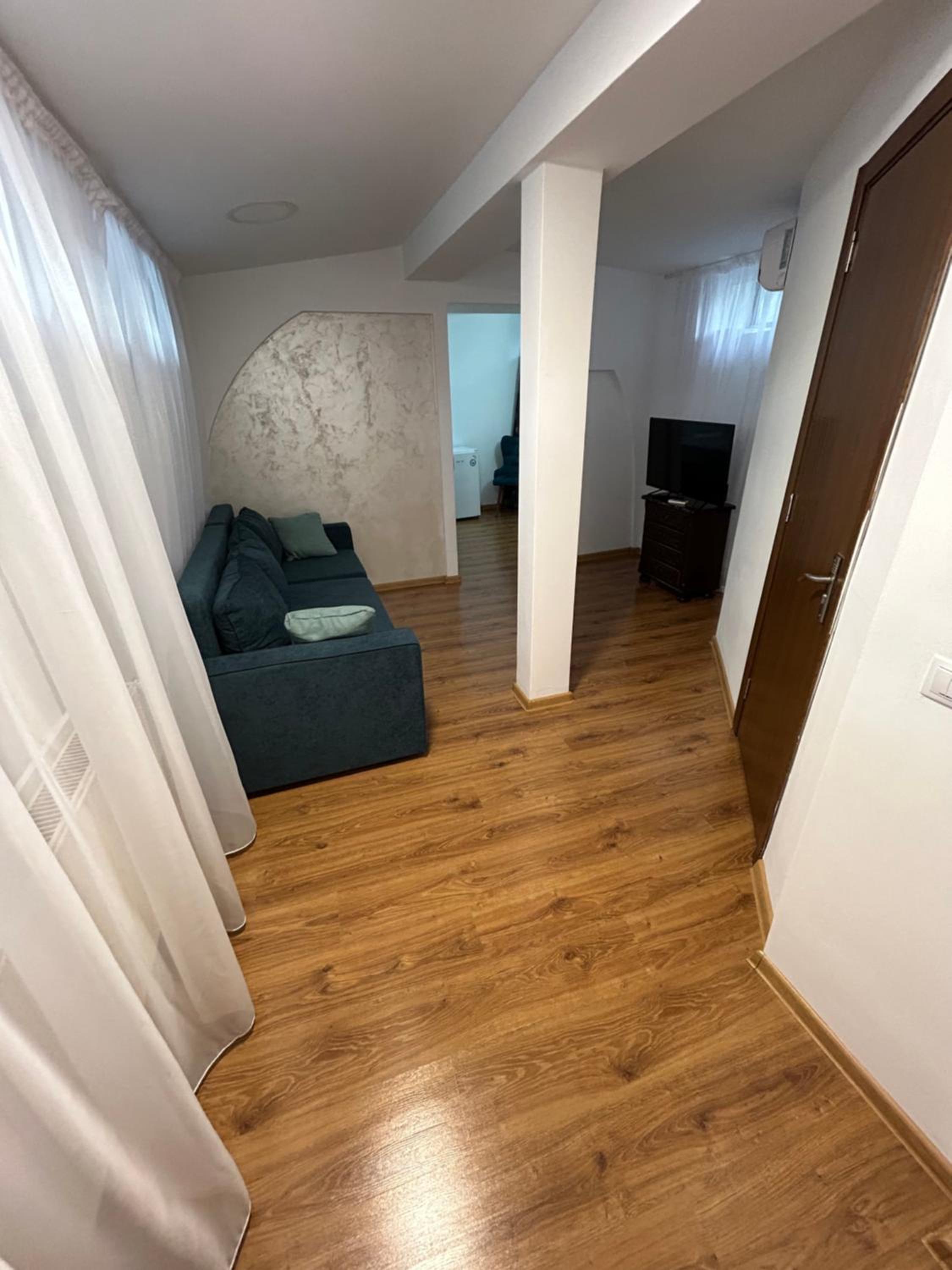 Quadruple Room - Photo 5