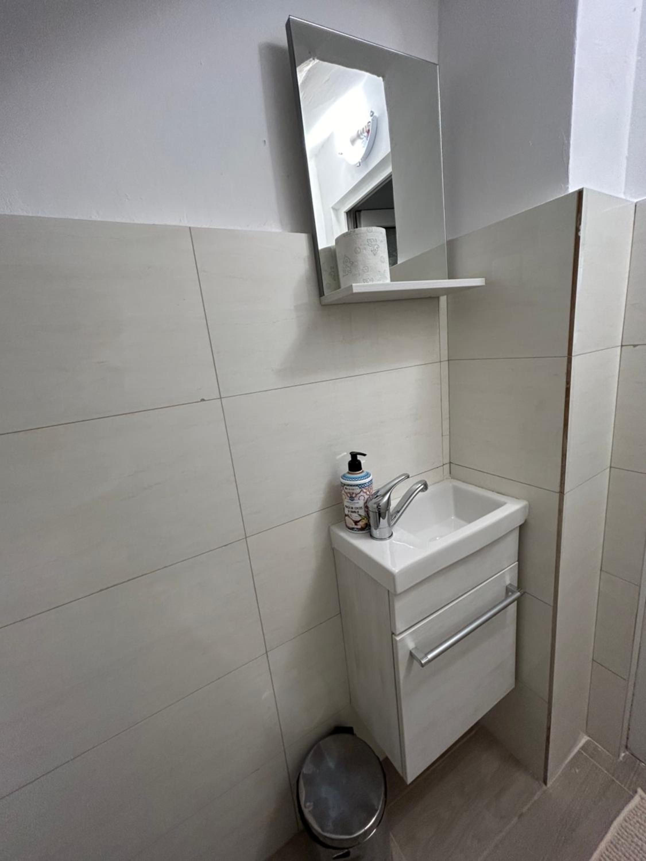 Double Room - Photo 3