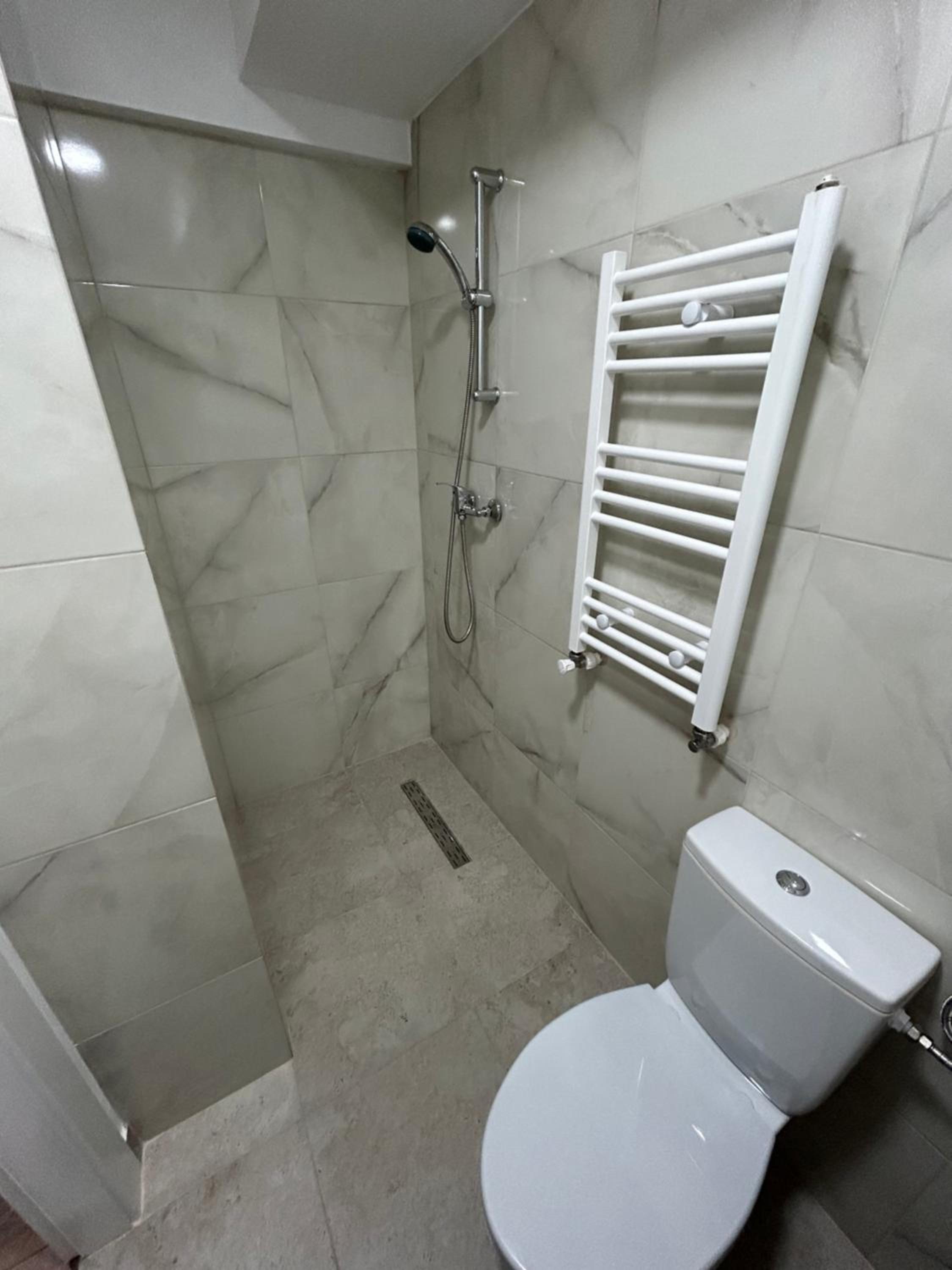  Double Room with Bath - Photo 4