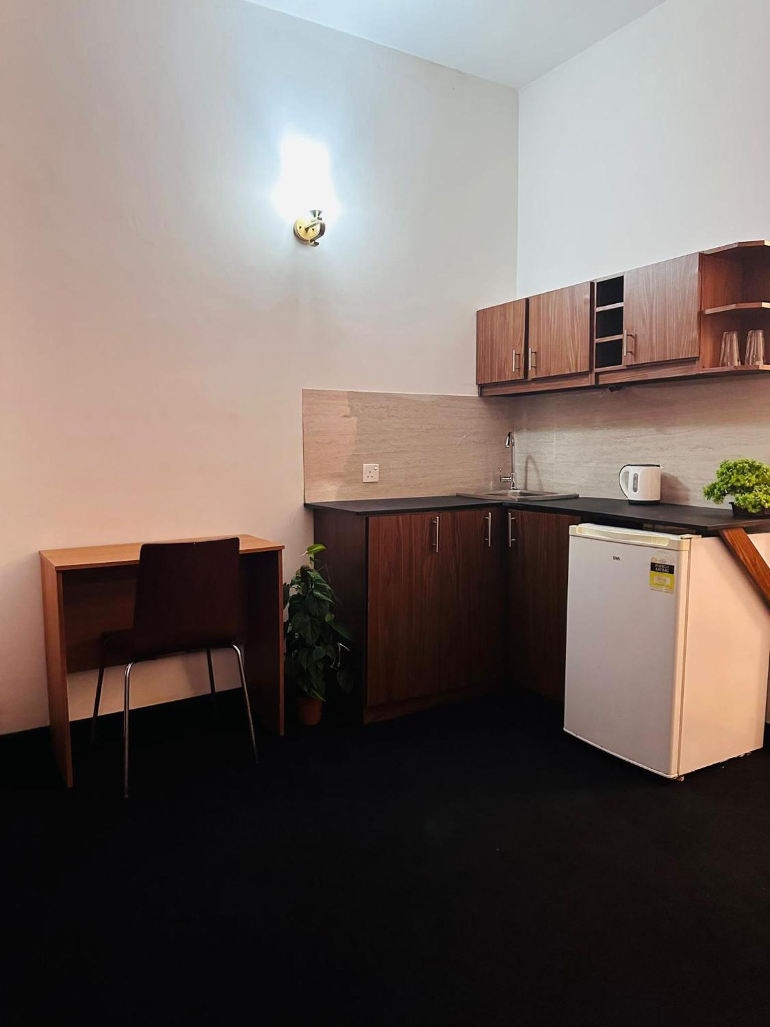 Budget Double Room photo 2