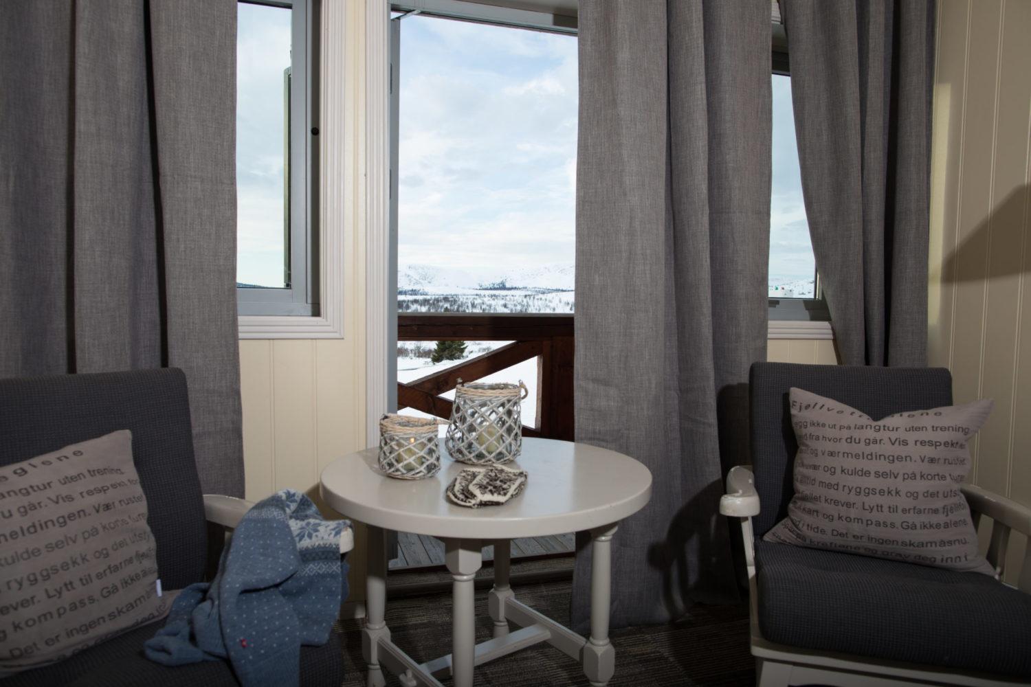 Double Room with Balcony - Photo 6