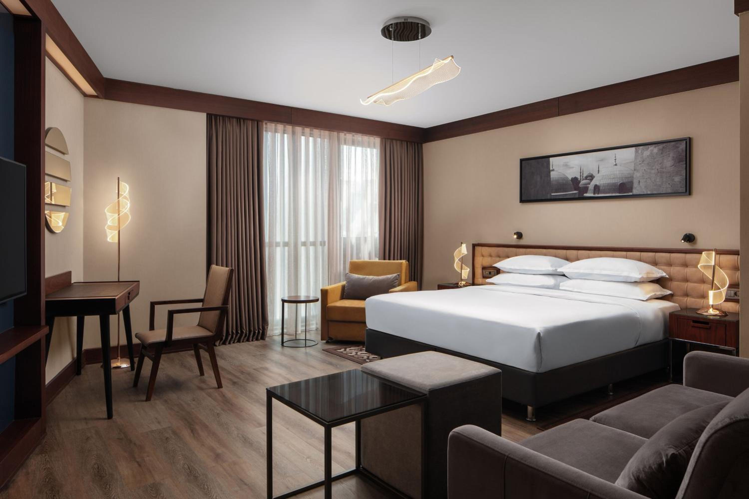 Premium Corner Room with Lounge Access