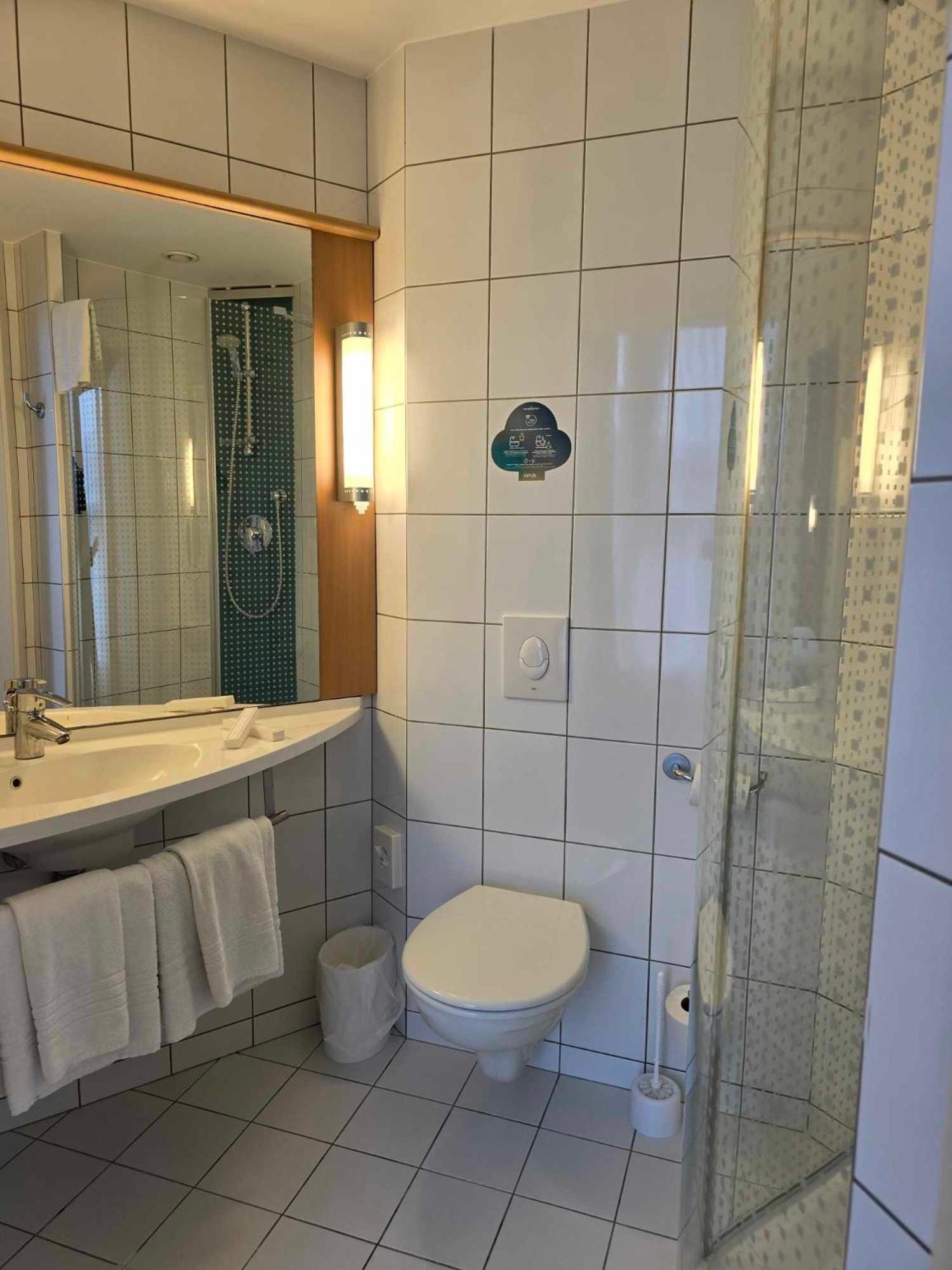 Superior Double Room - Photo 11