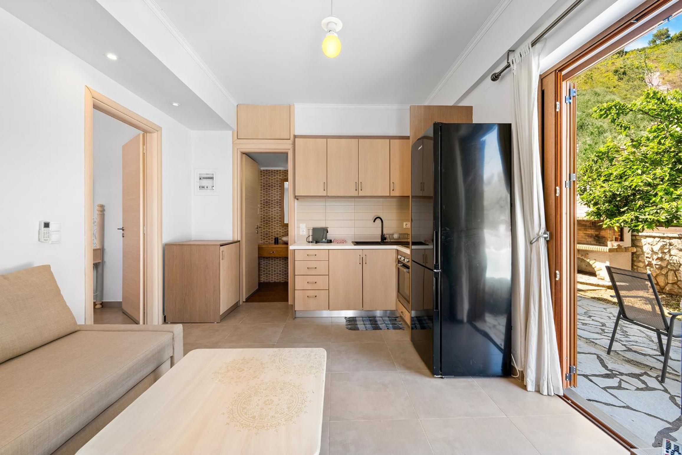 Deluxe Apartment photo 2