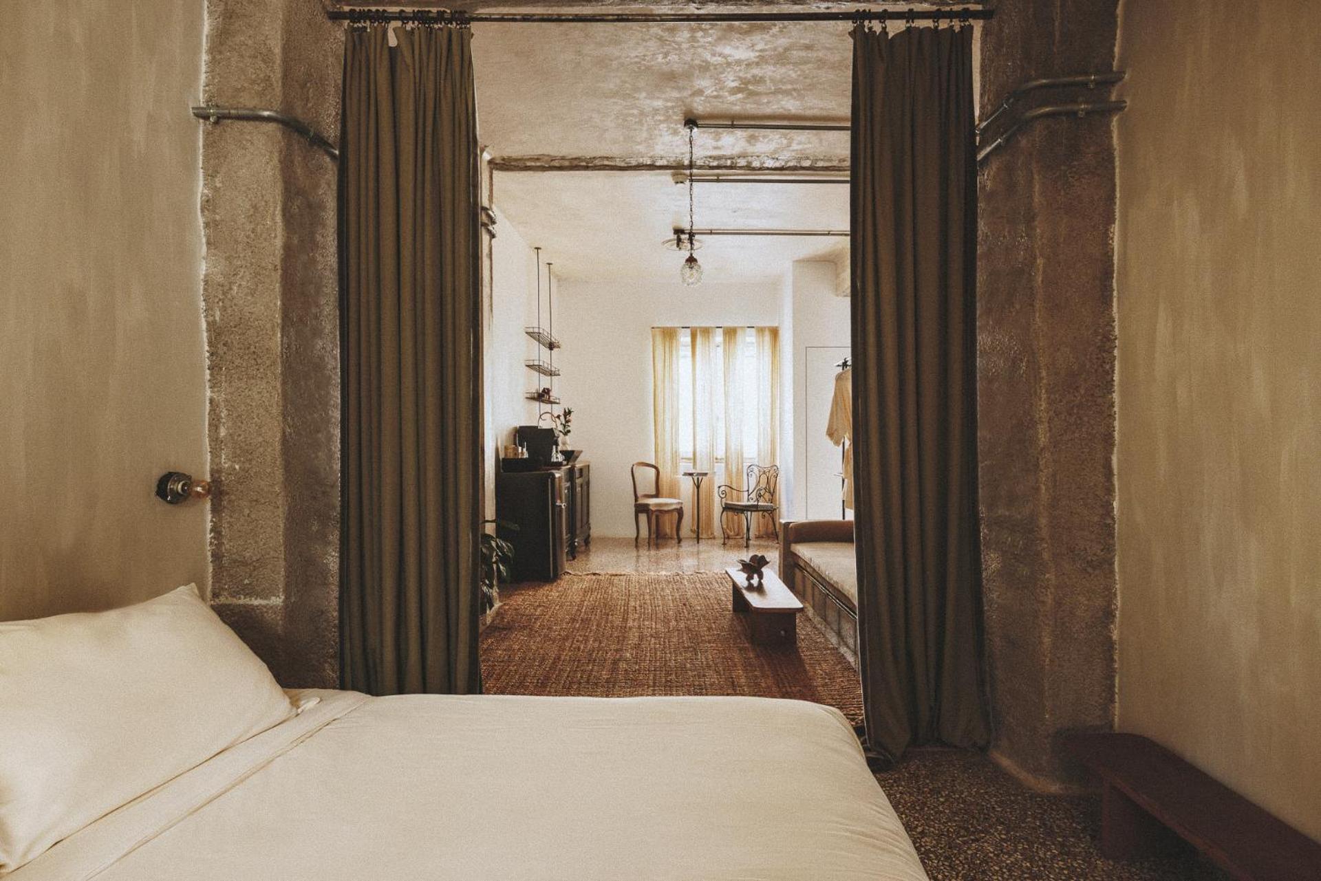 Amour room photo 3