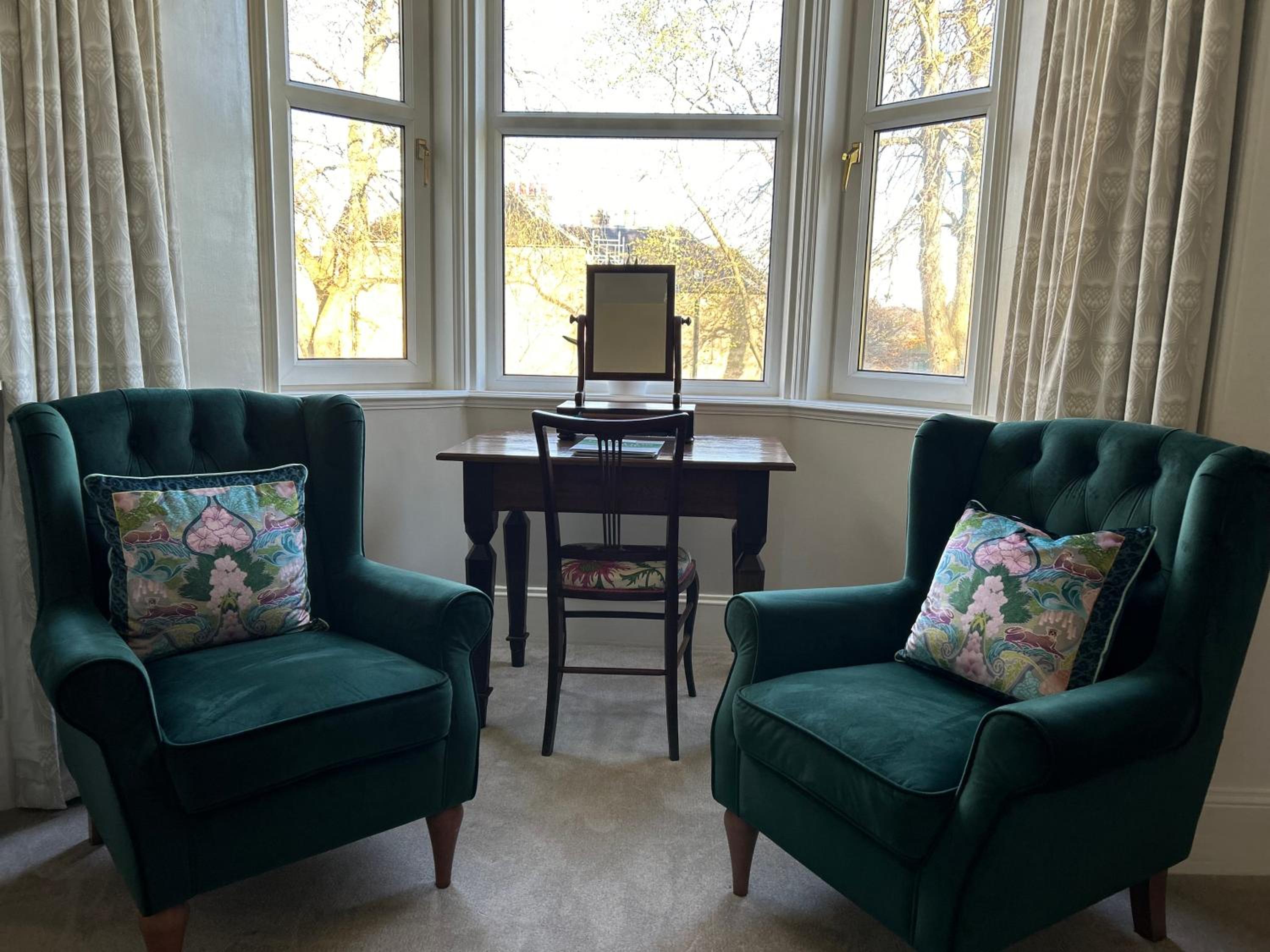 King Room with Garden View photo 3